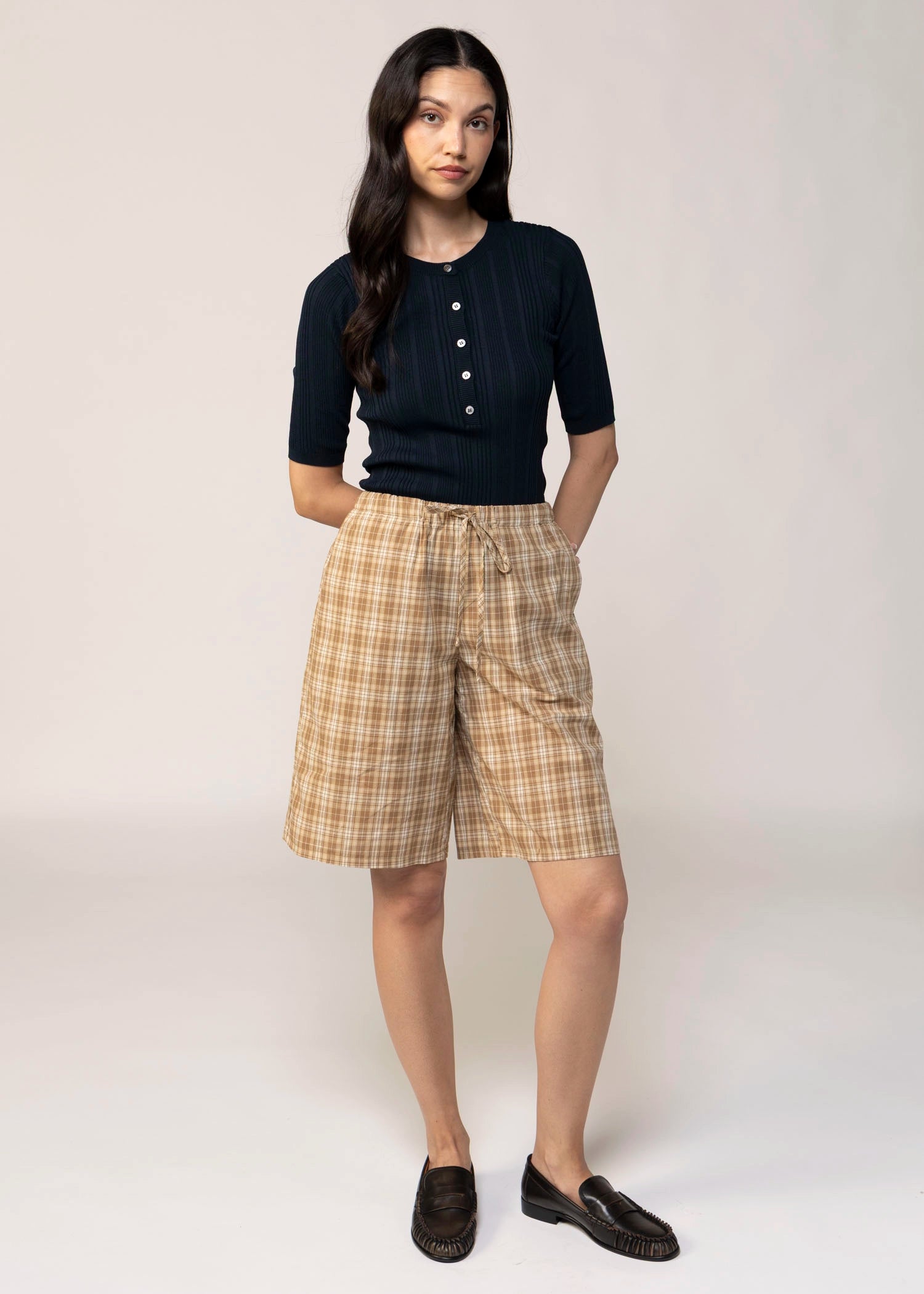 swatch_Tan silvie plaid long short
