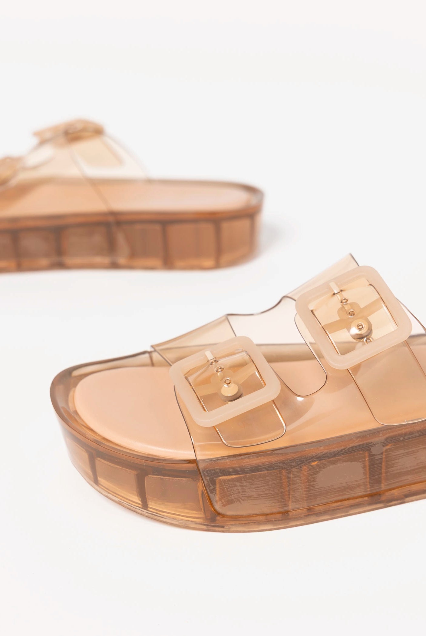 swatch_Mocha dolce vita julio x jelly platform sandal