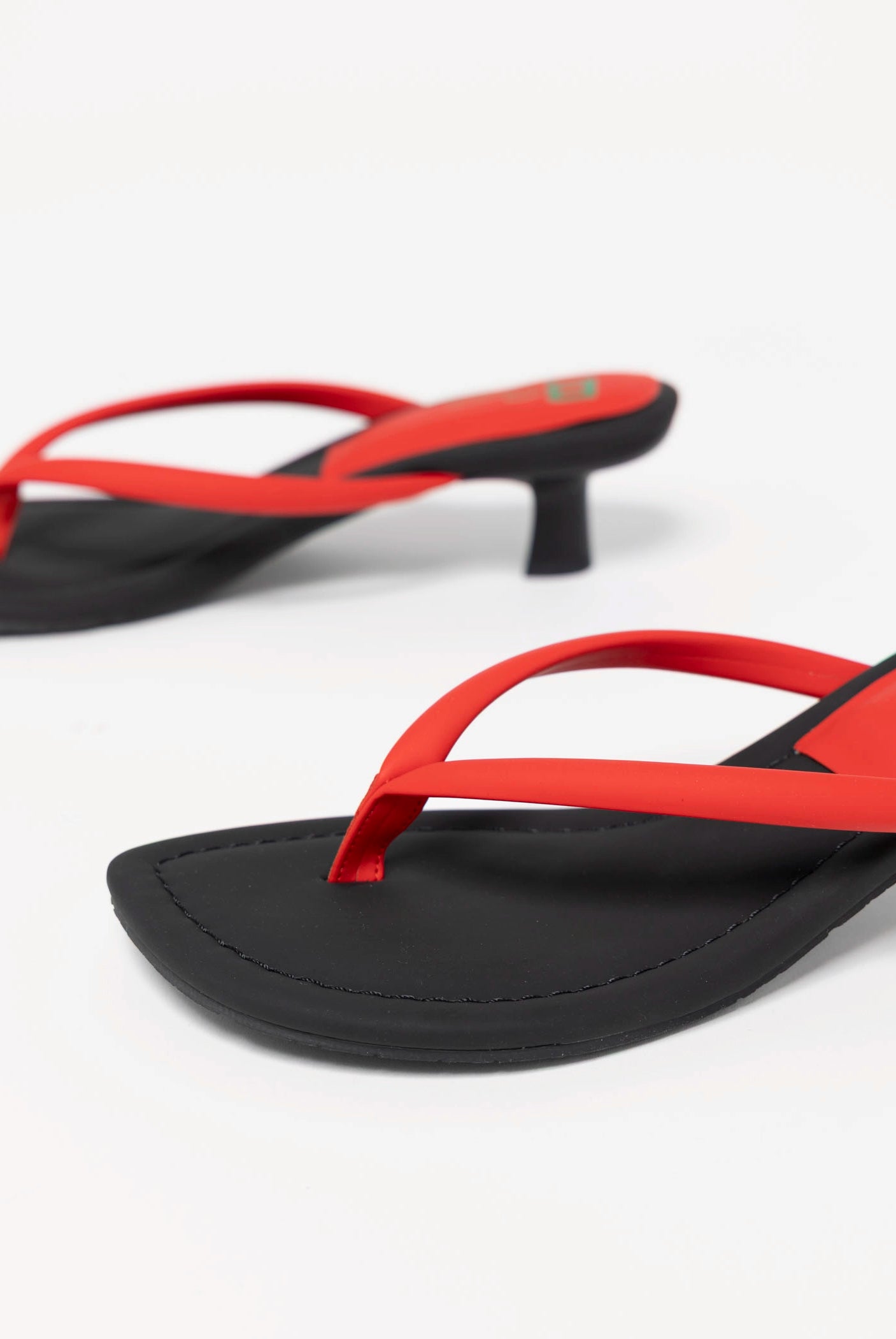 swatch_Red seychelles riptide thong heeled sandal