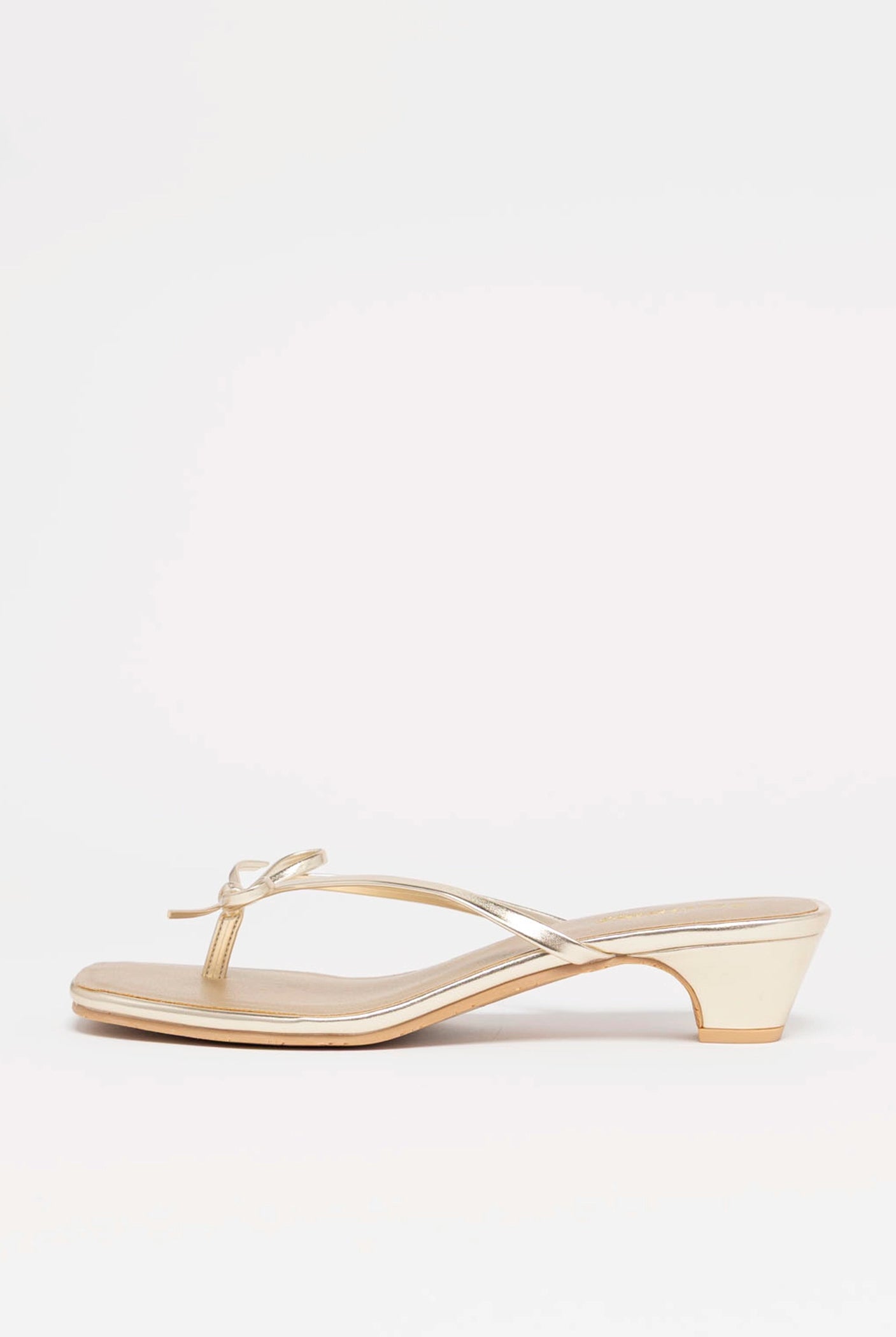 swatch_Gold Seychelles perfect wish thong sandal