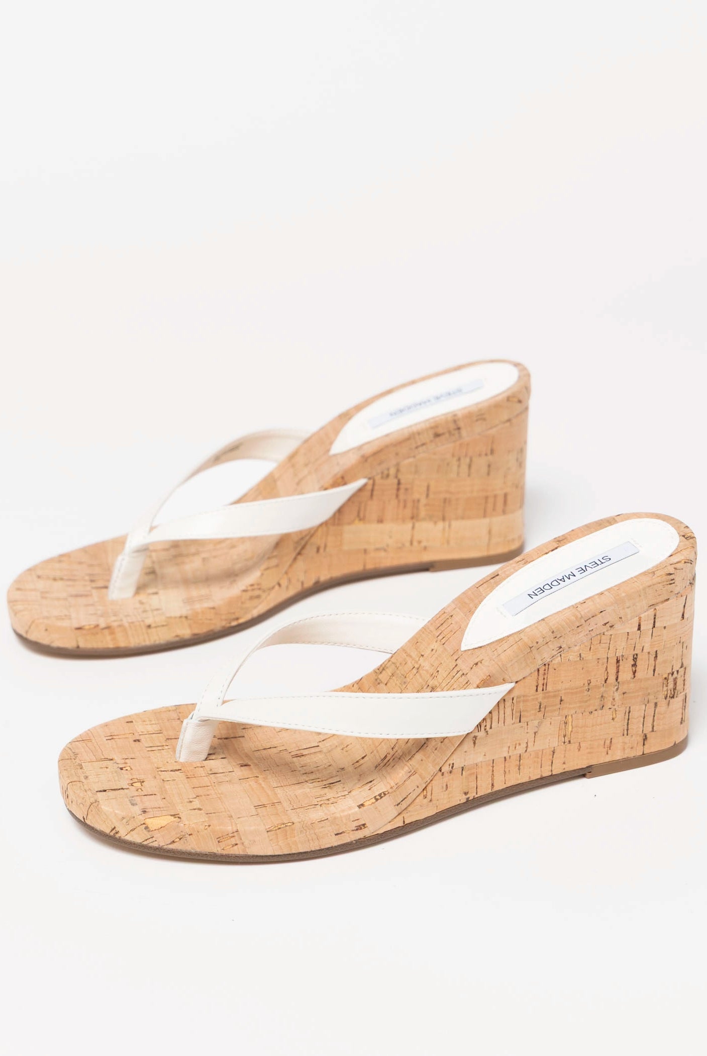 swatch_Cork steve madden playing wedge thong sandal