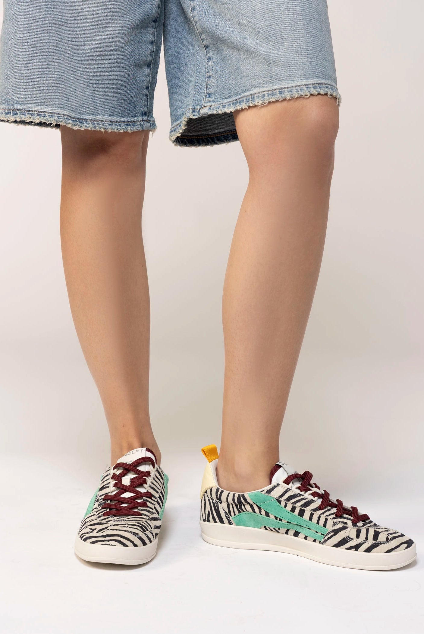 swatch_Zebra oncept fez sneaker