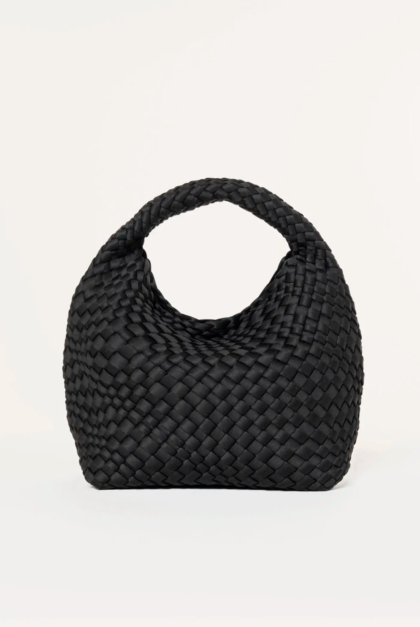 swatch_black shelly woven bag crossbody