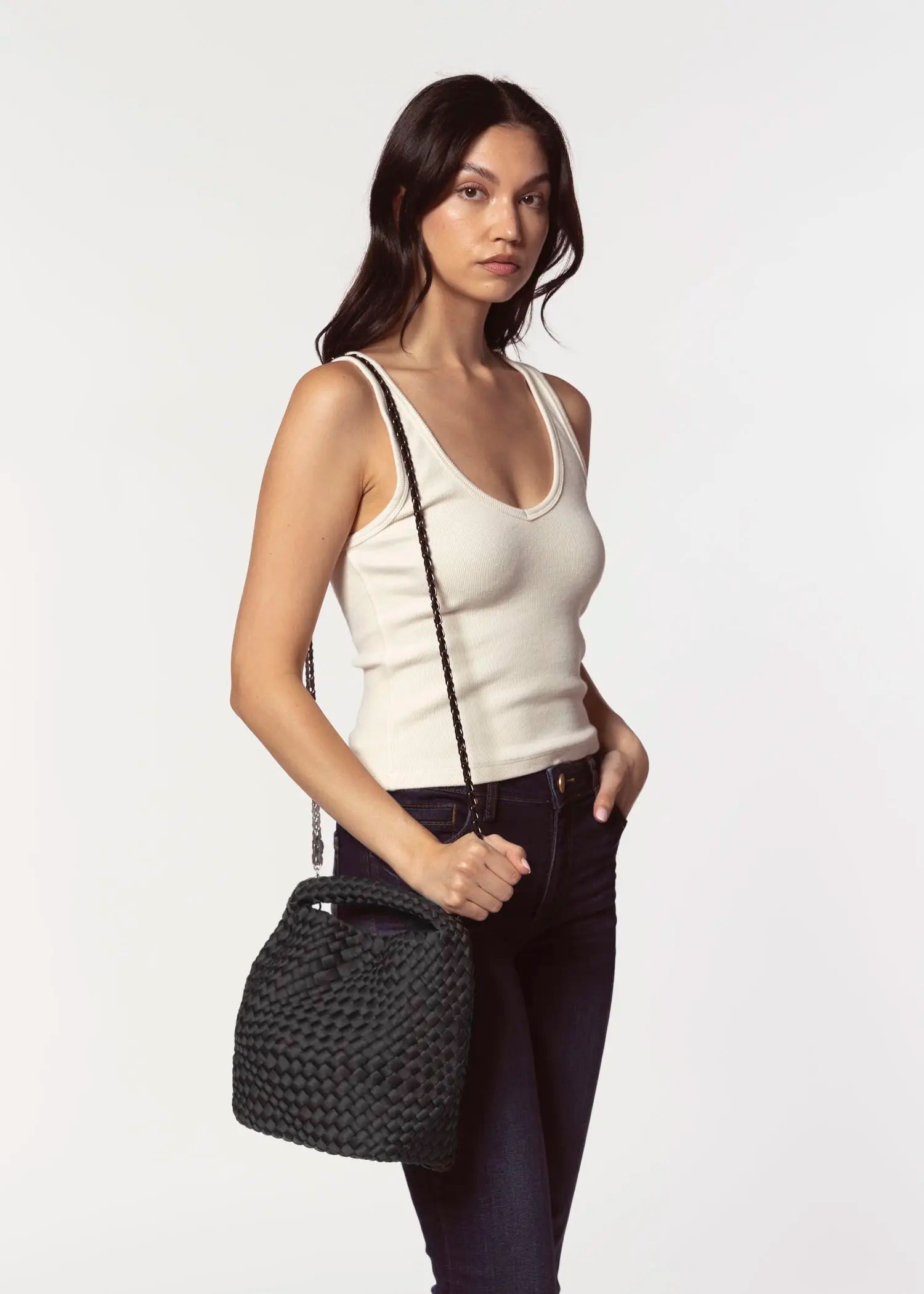 swatch_black shelly woven bag crossbody