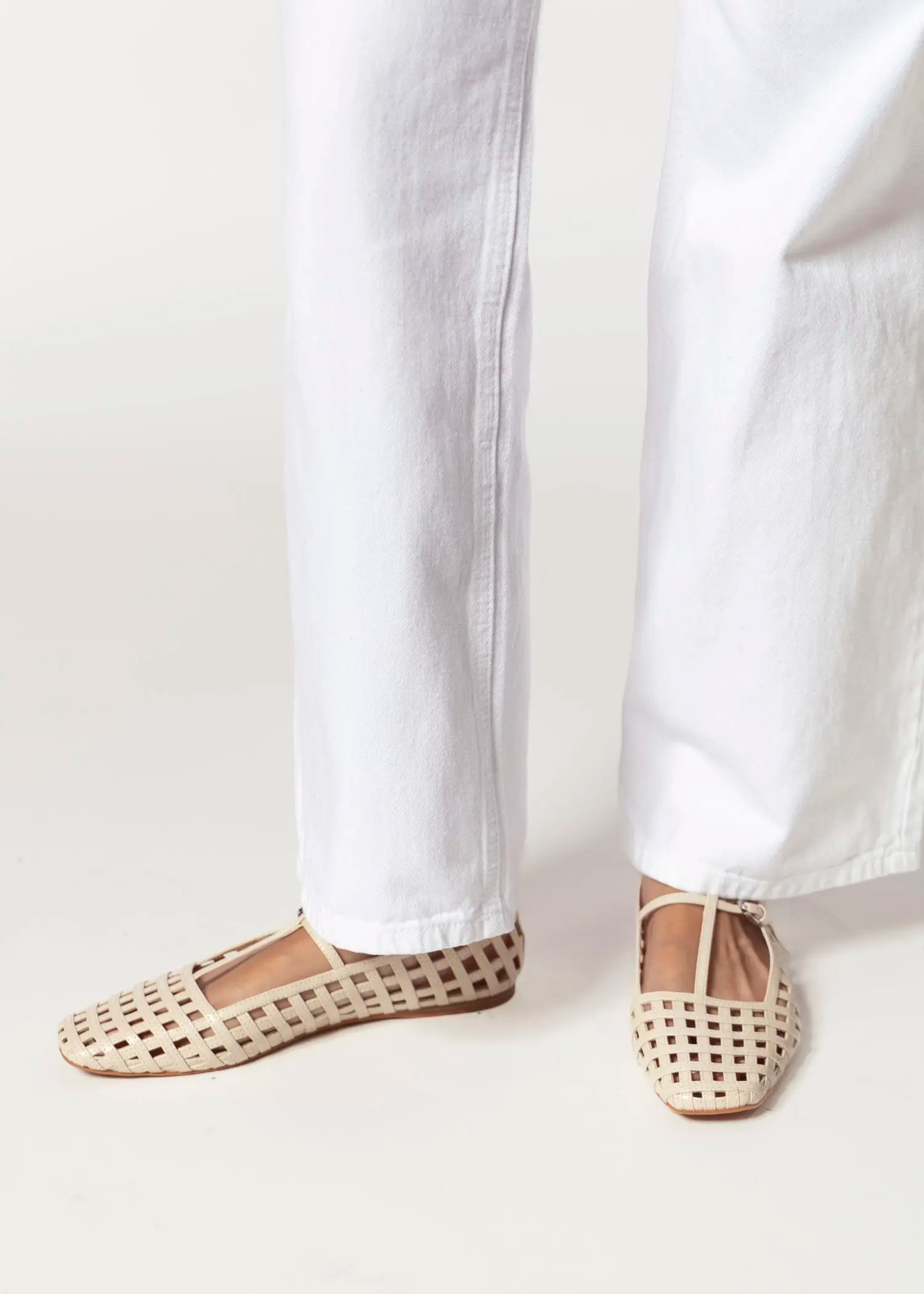 swatch_neutrals rains flat flat shoes