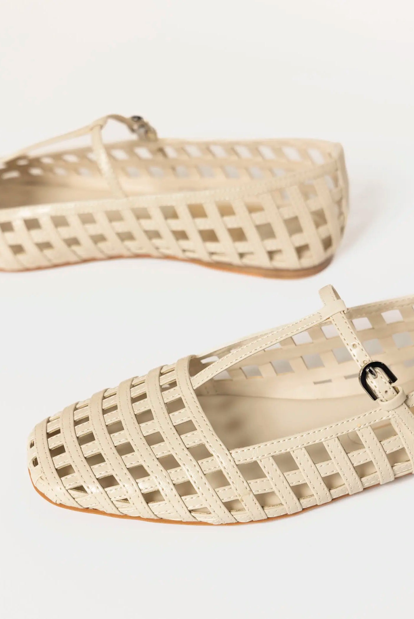 swatch_neutrals rains flat flat shoes