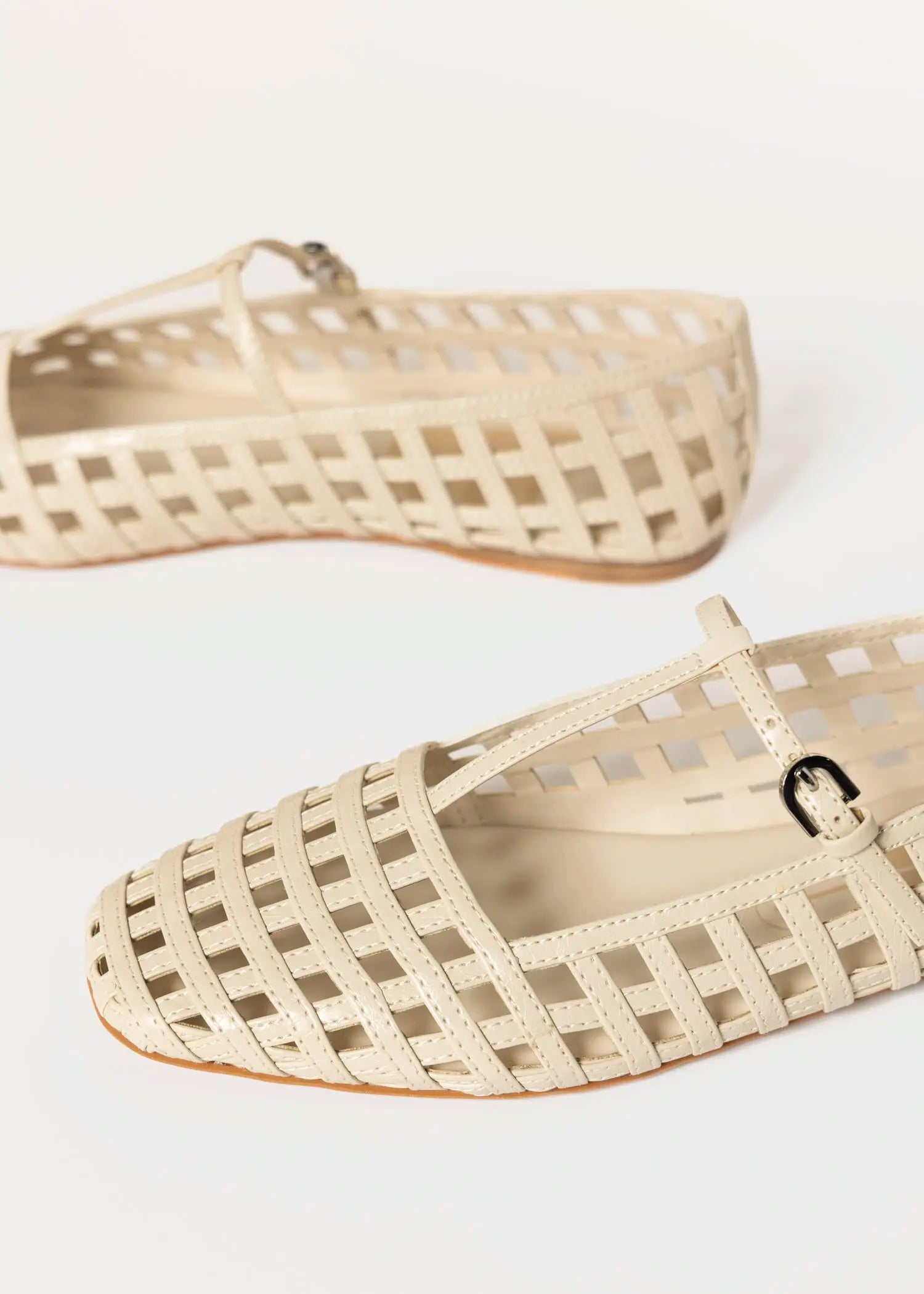 swatch_neutrals rains flat flat shoes
