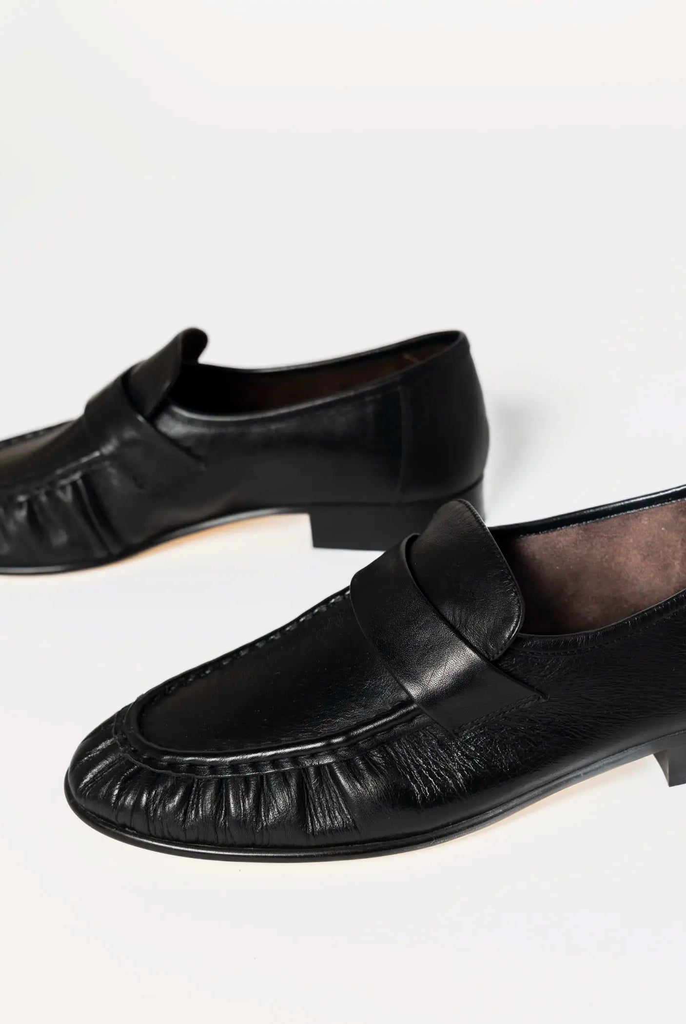 swatch_black gatsby loafer flat shoes