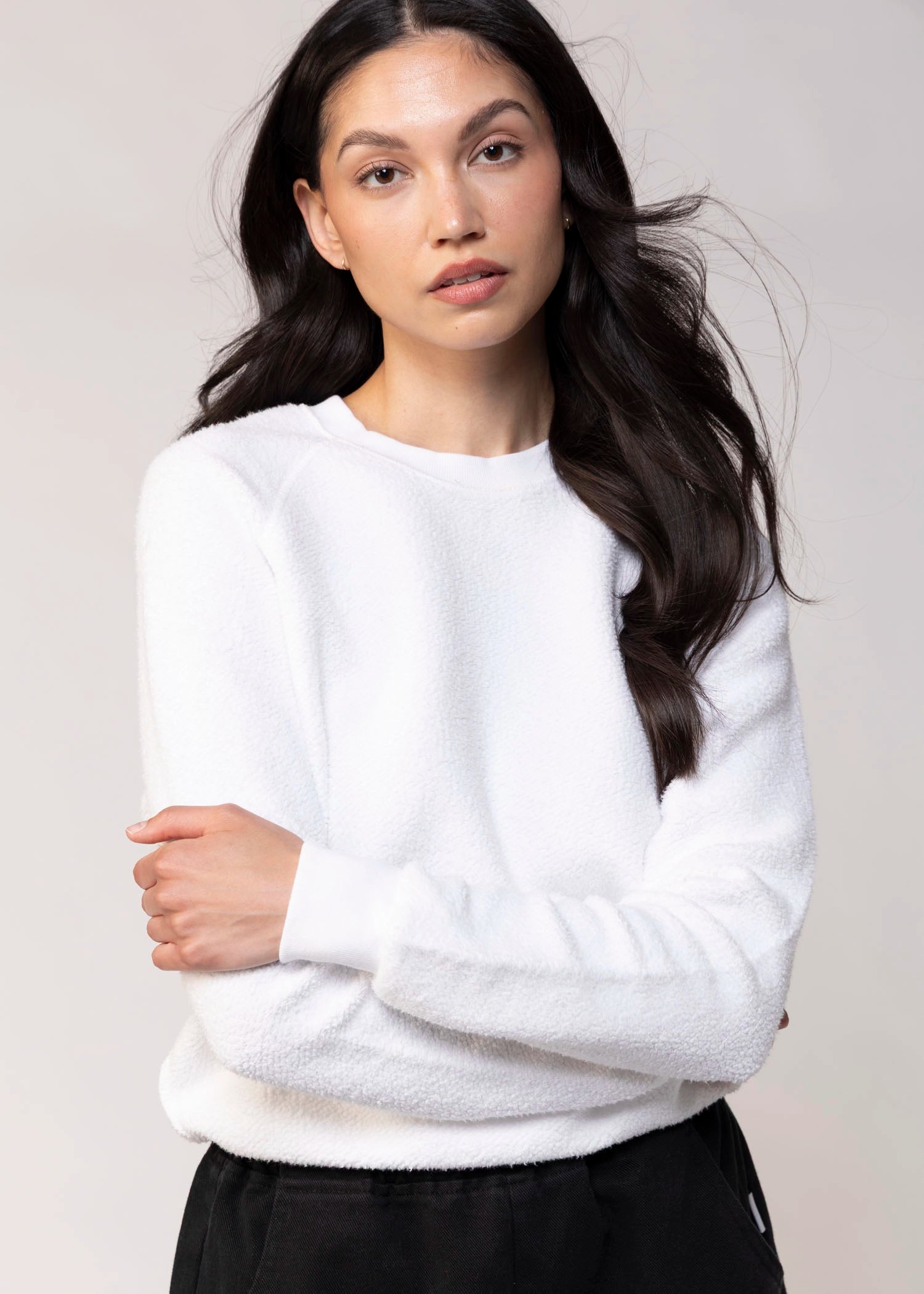swatch_White perfect white tee ziggy reverse fleece sweatshirt