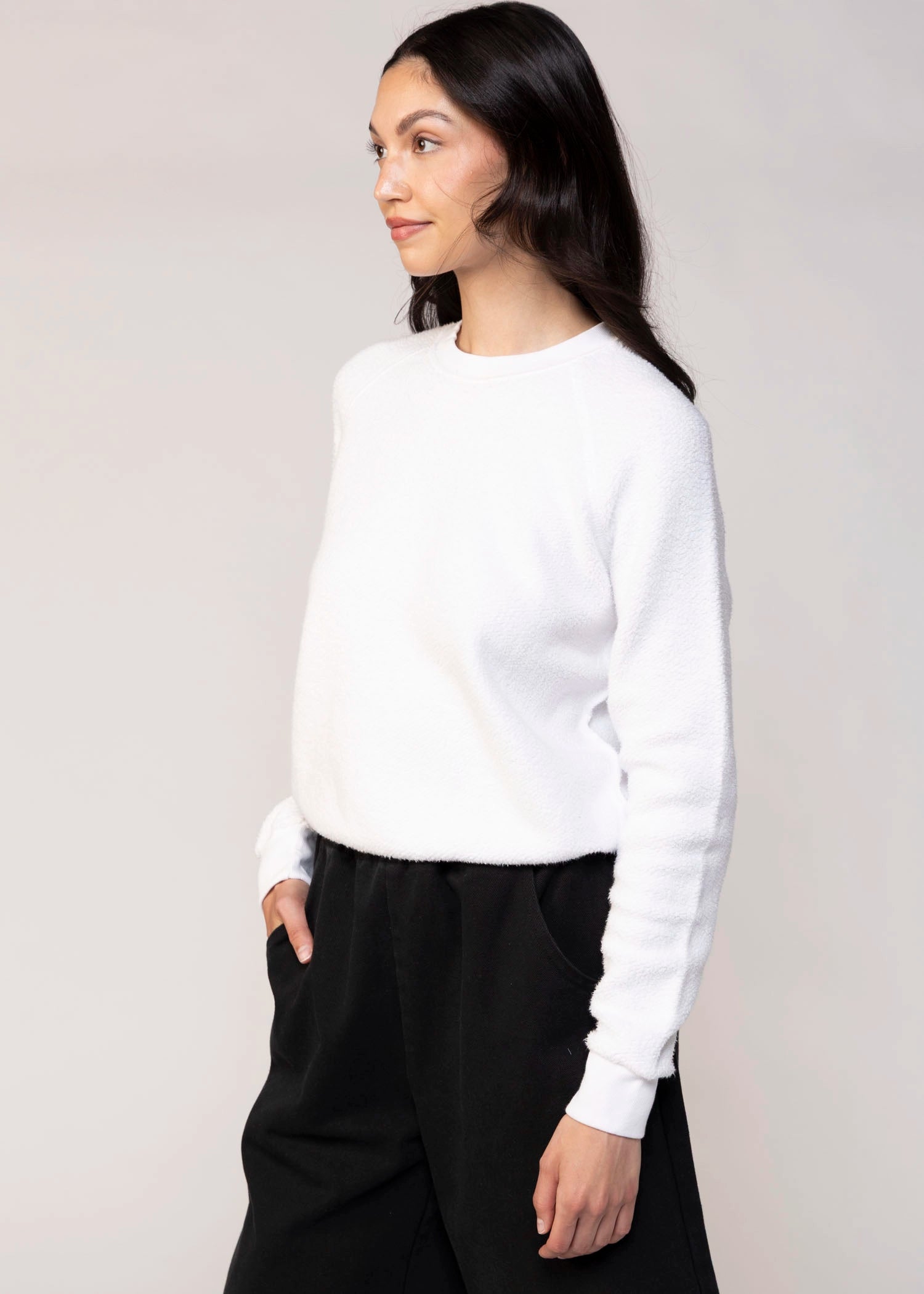swatch_White perfect white tee ziggy reverse fleece sweatshirt