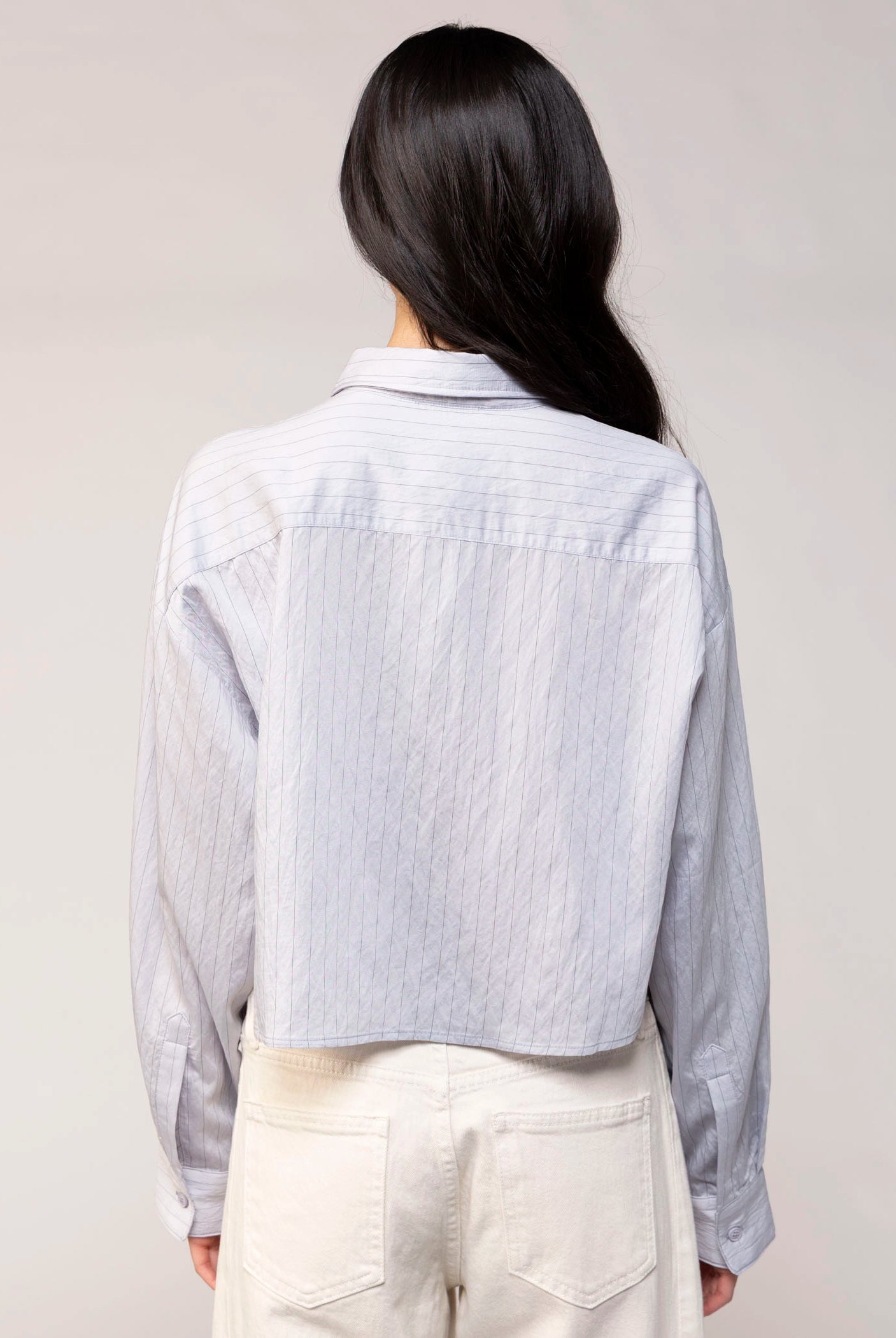 swatch_Silver/Blue pinstripe cropped button down shirt