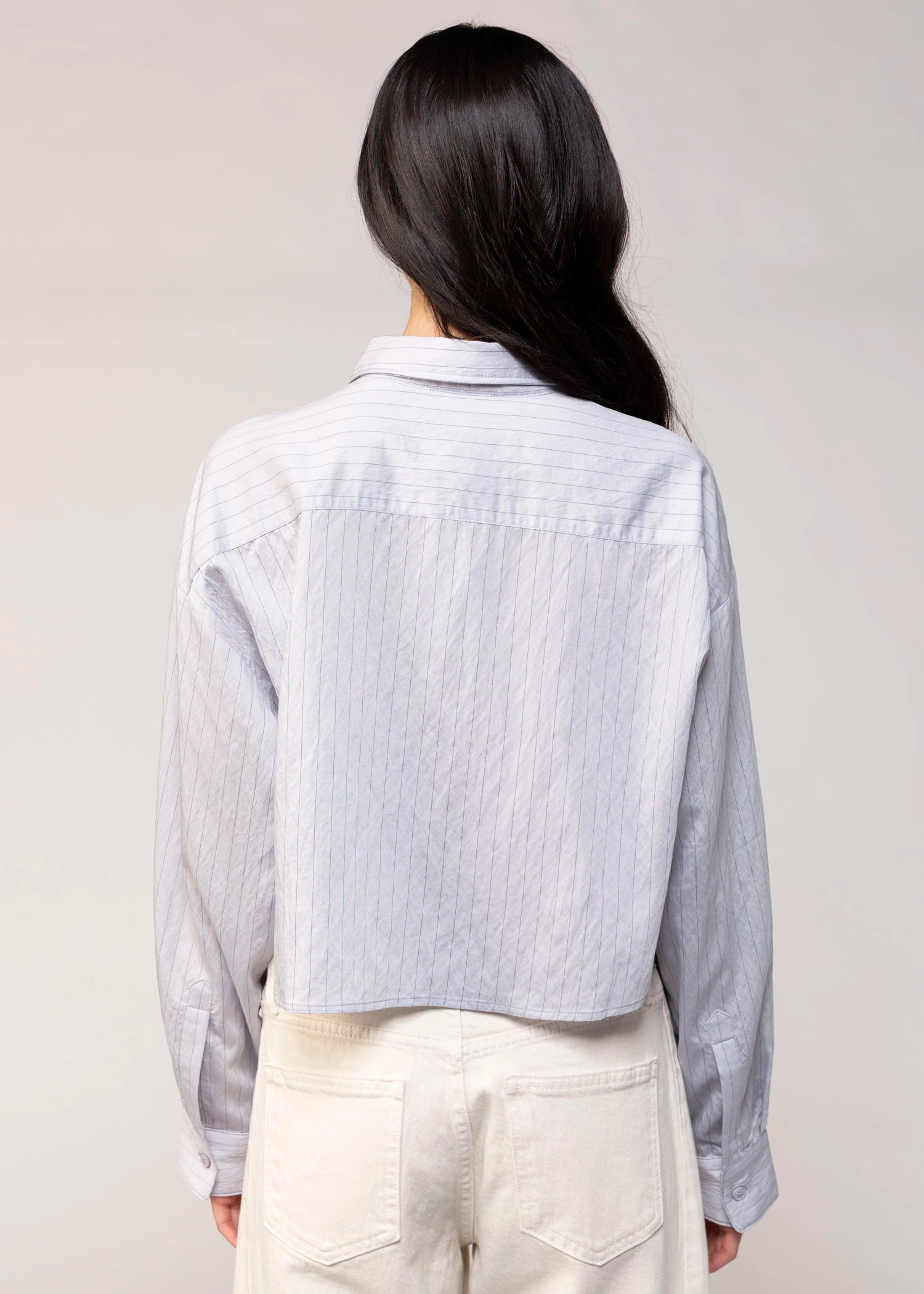 swatch_Silver/Blue pinstripe cropped button down shirt