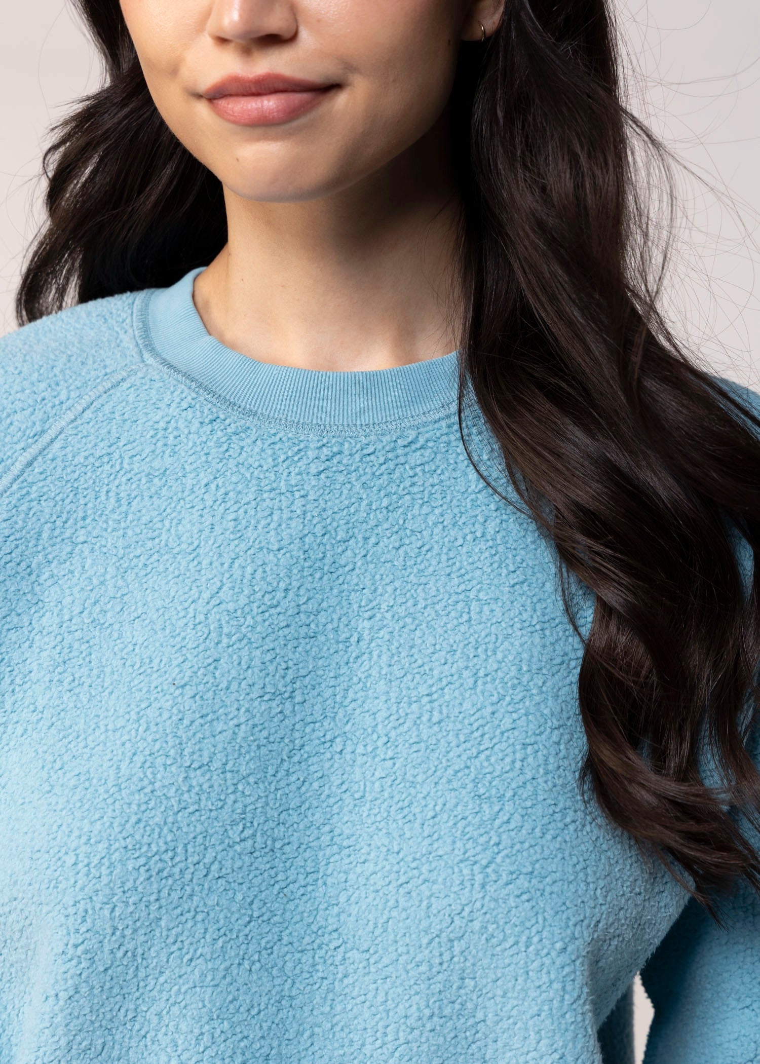 swatch_Milky Blue perfect white tee ziggy reverse fleece sweatshirt