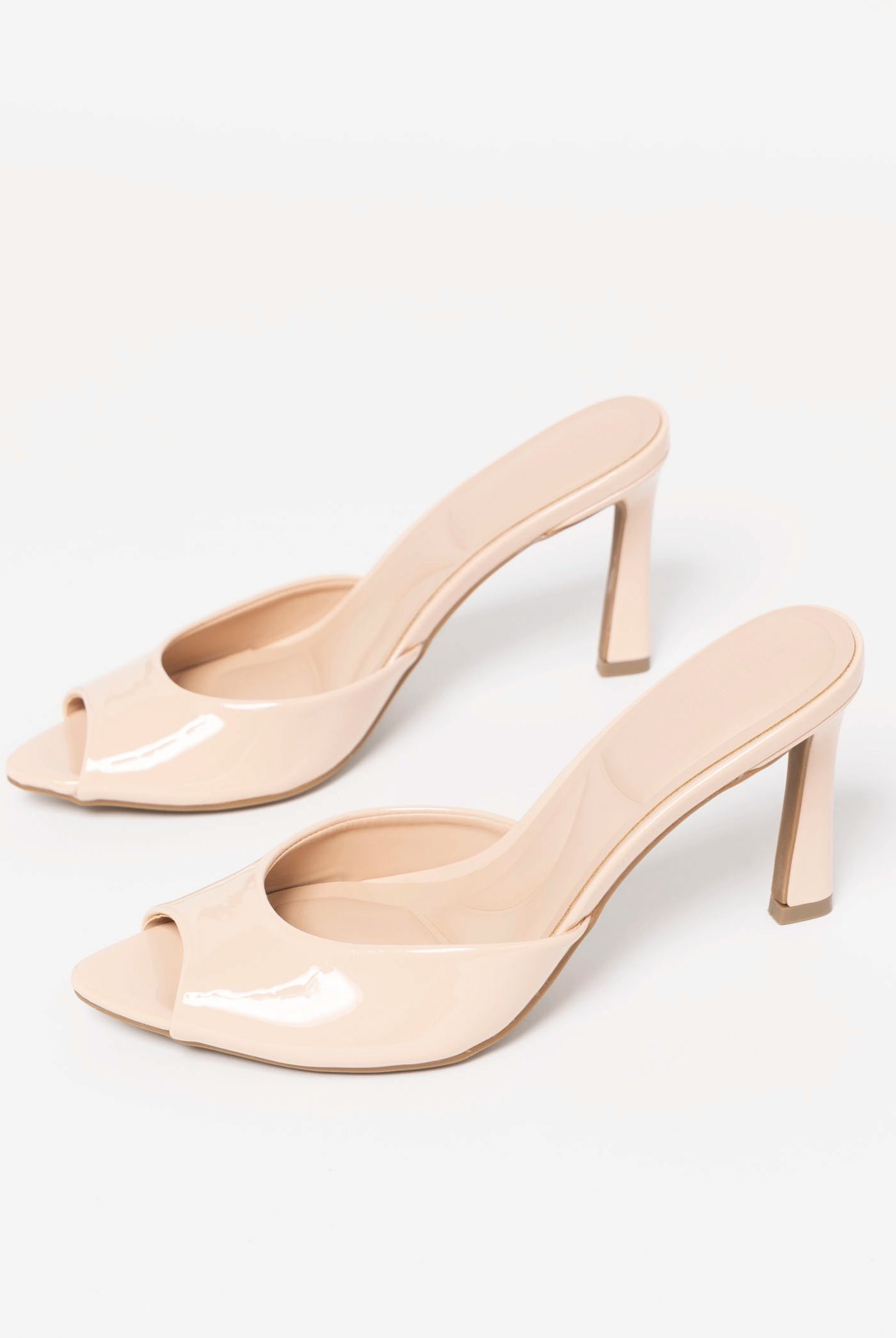 swatch_Nude heeled mule sandal