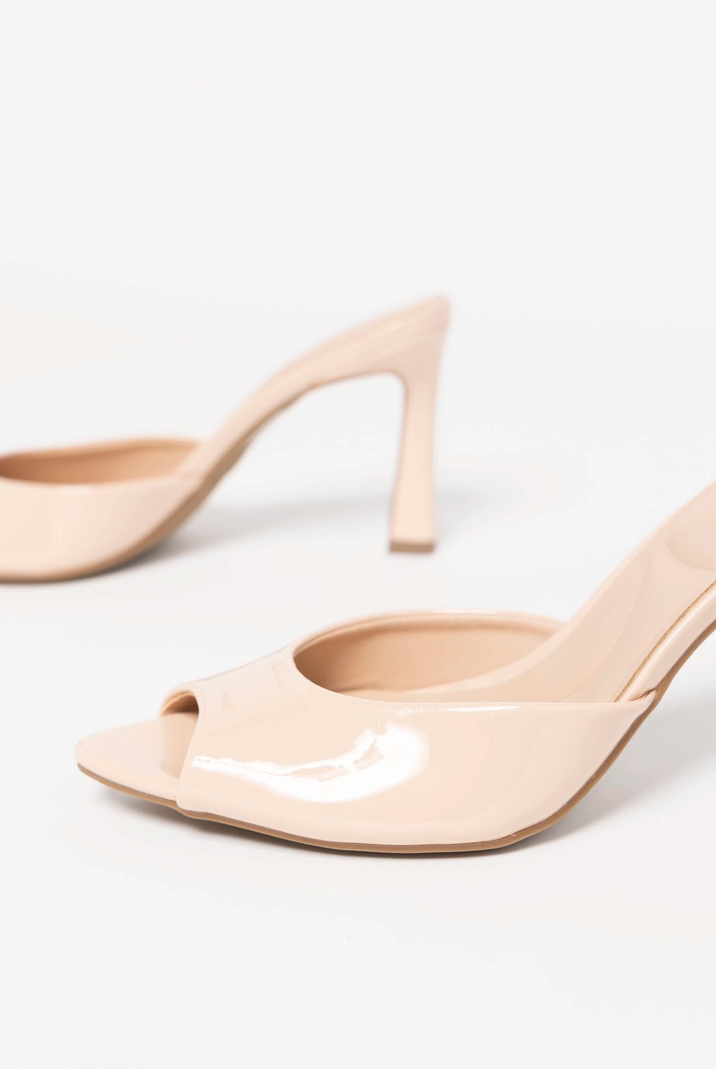 swatch_Nude heeled mule sandal