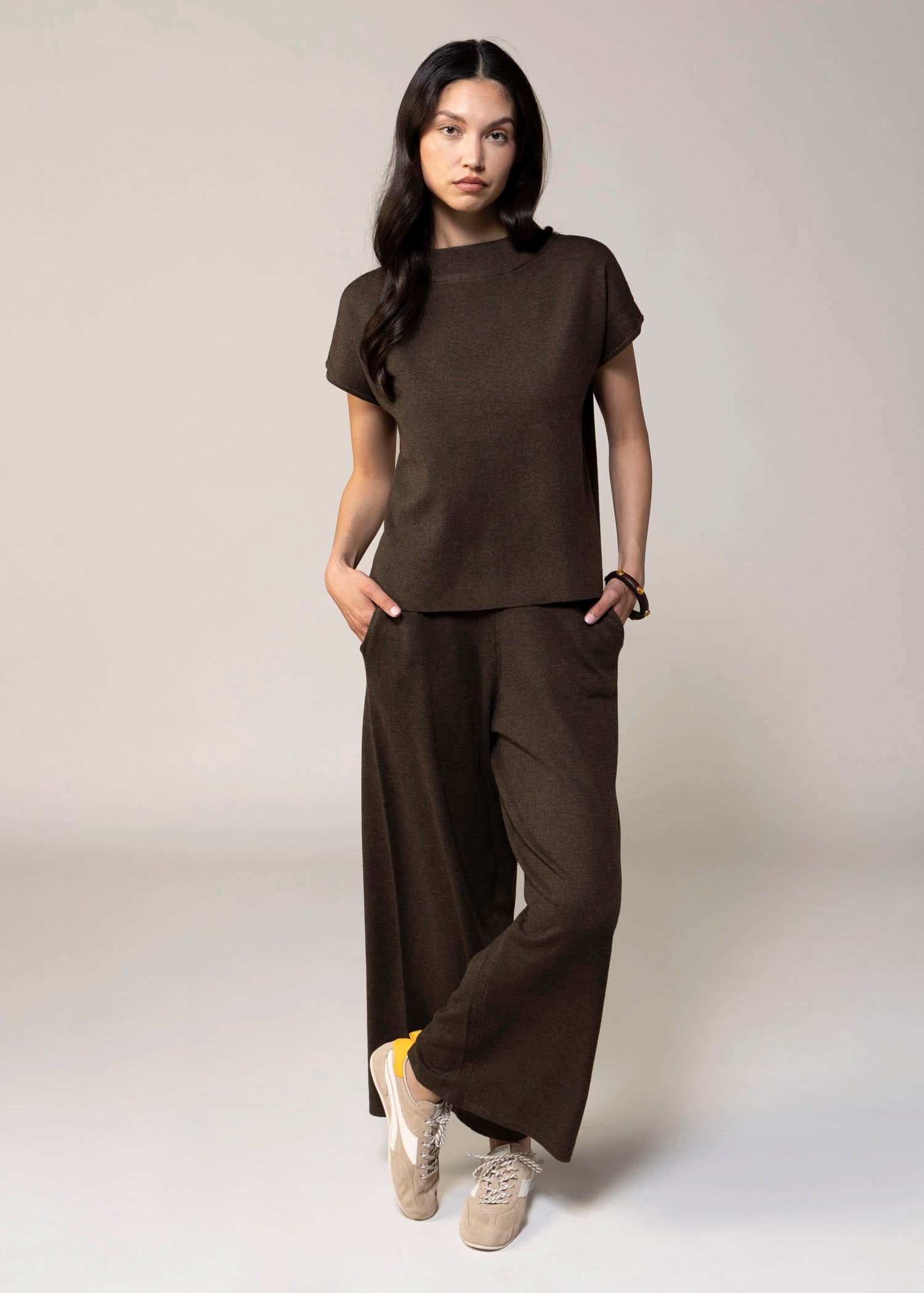 swatch_Brown joh sienna knit top