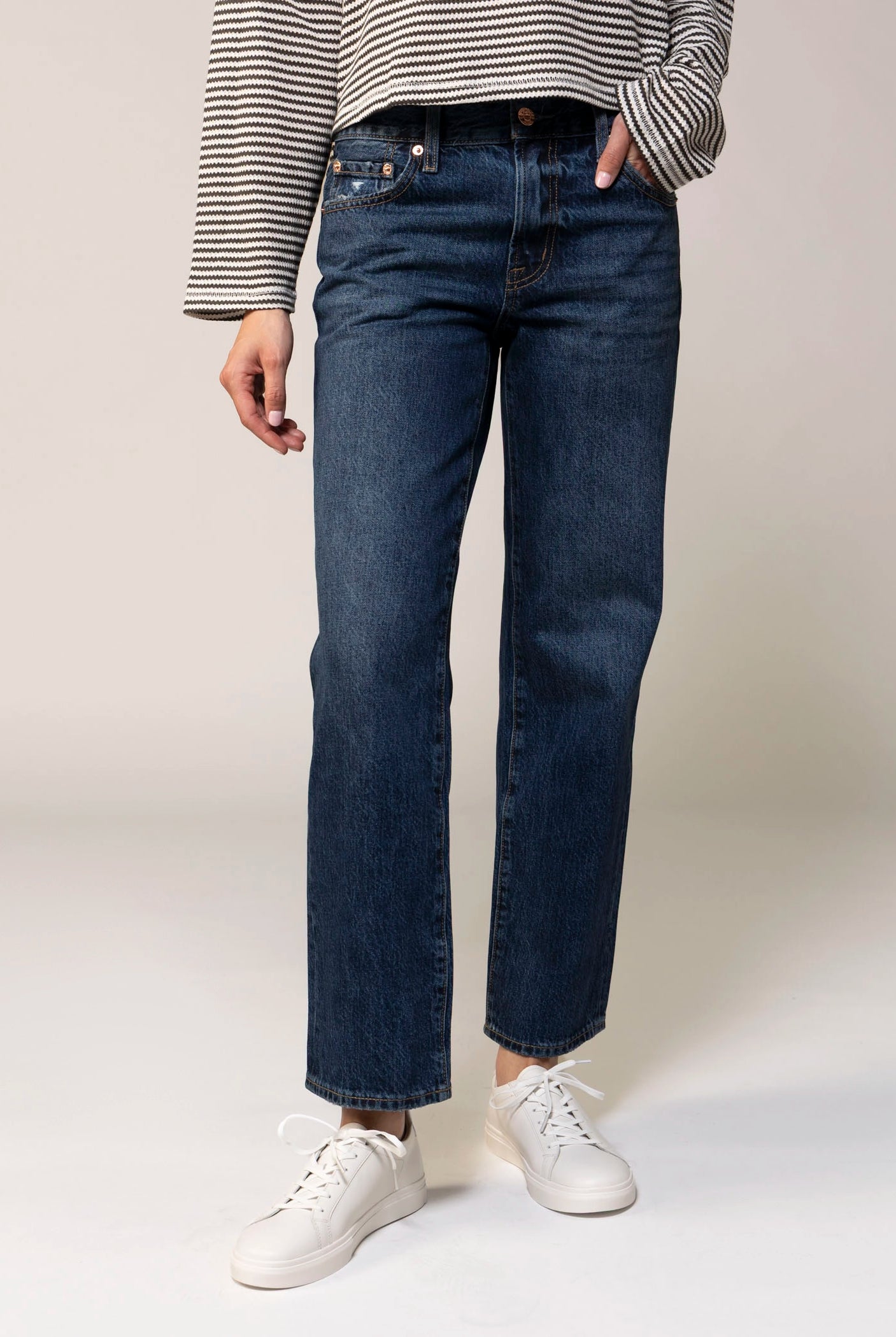 swatch_Denim pistola denim issa straight leg jean
