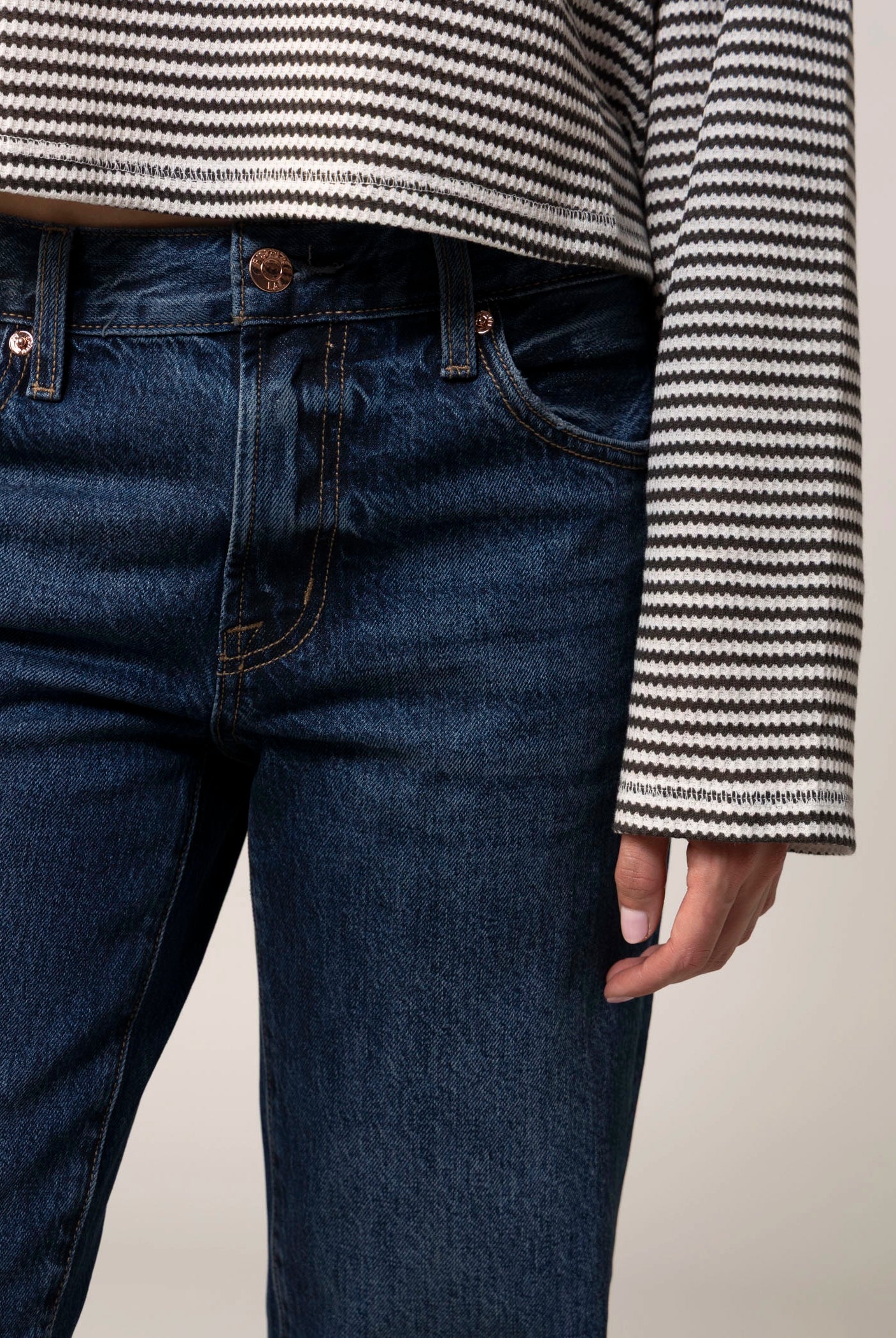 swatch_Denim pistola denim issa straight leg jean