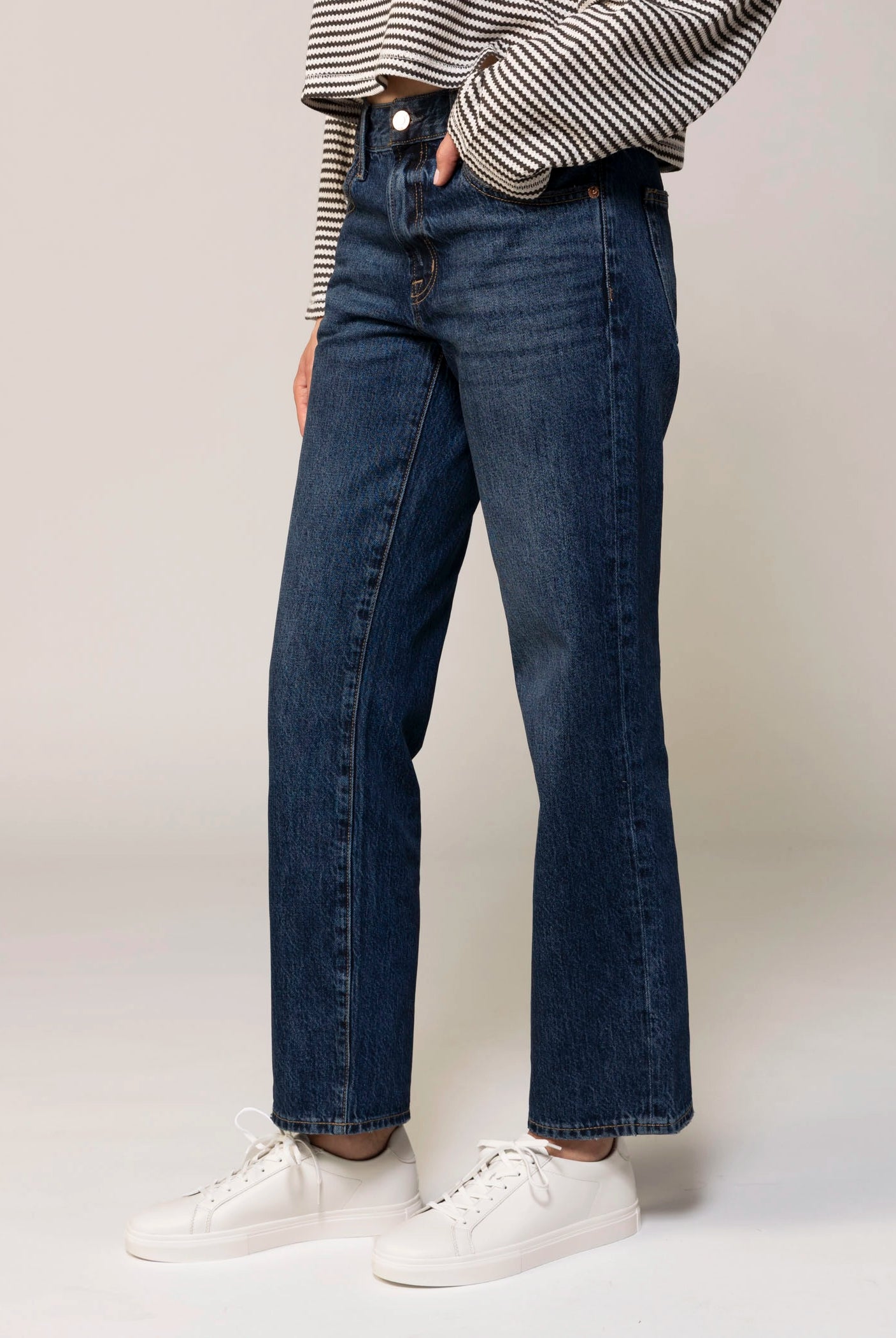 swatch_Denim pistola denim issa straight leg jean