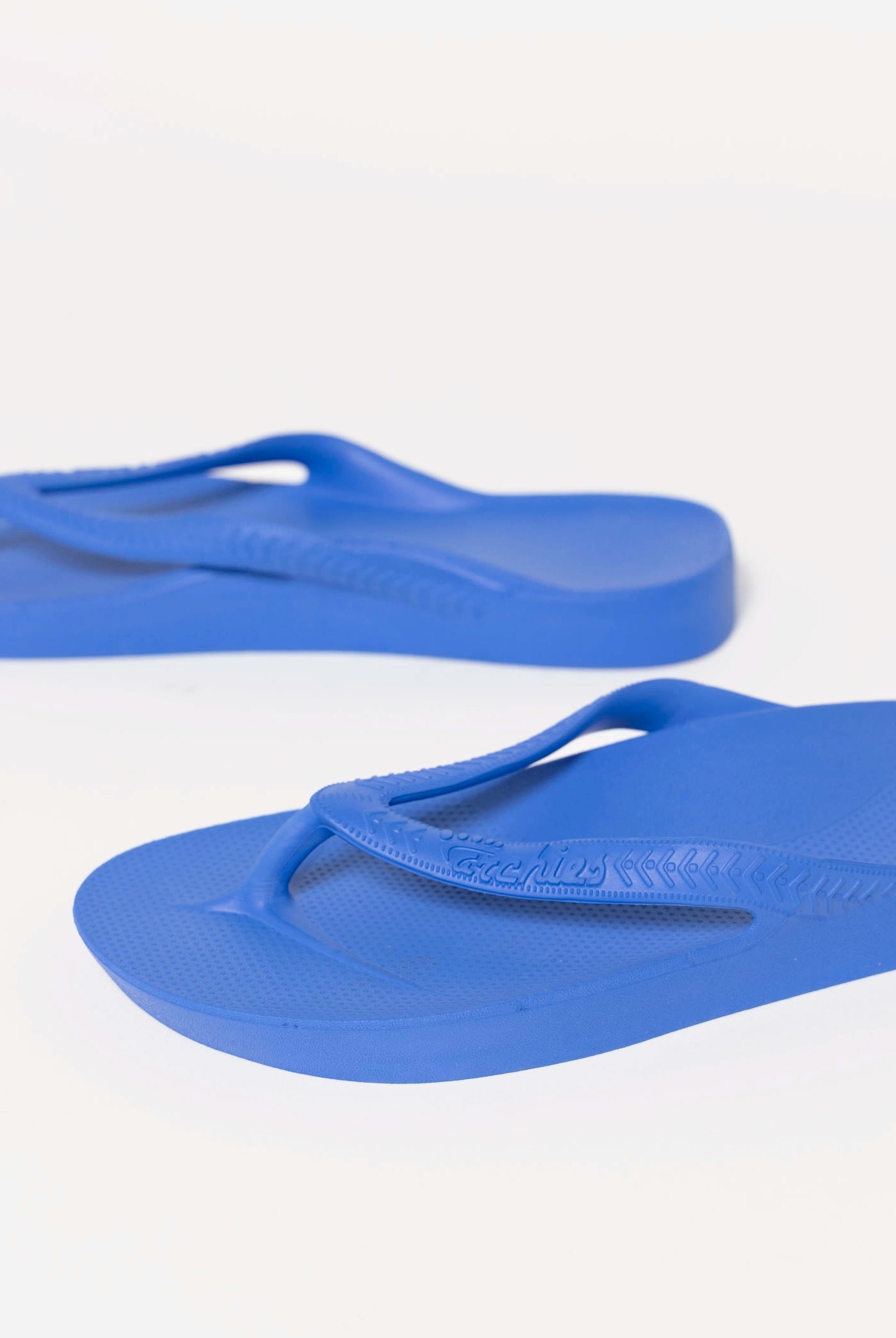 swatch_Royal Blue archies arch support flip flop flat sandals