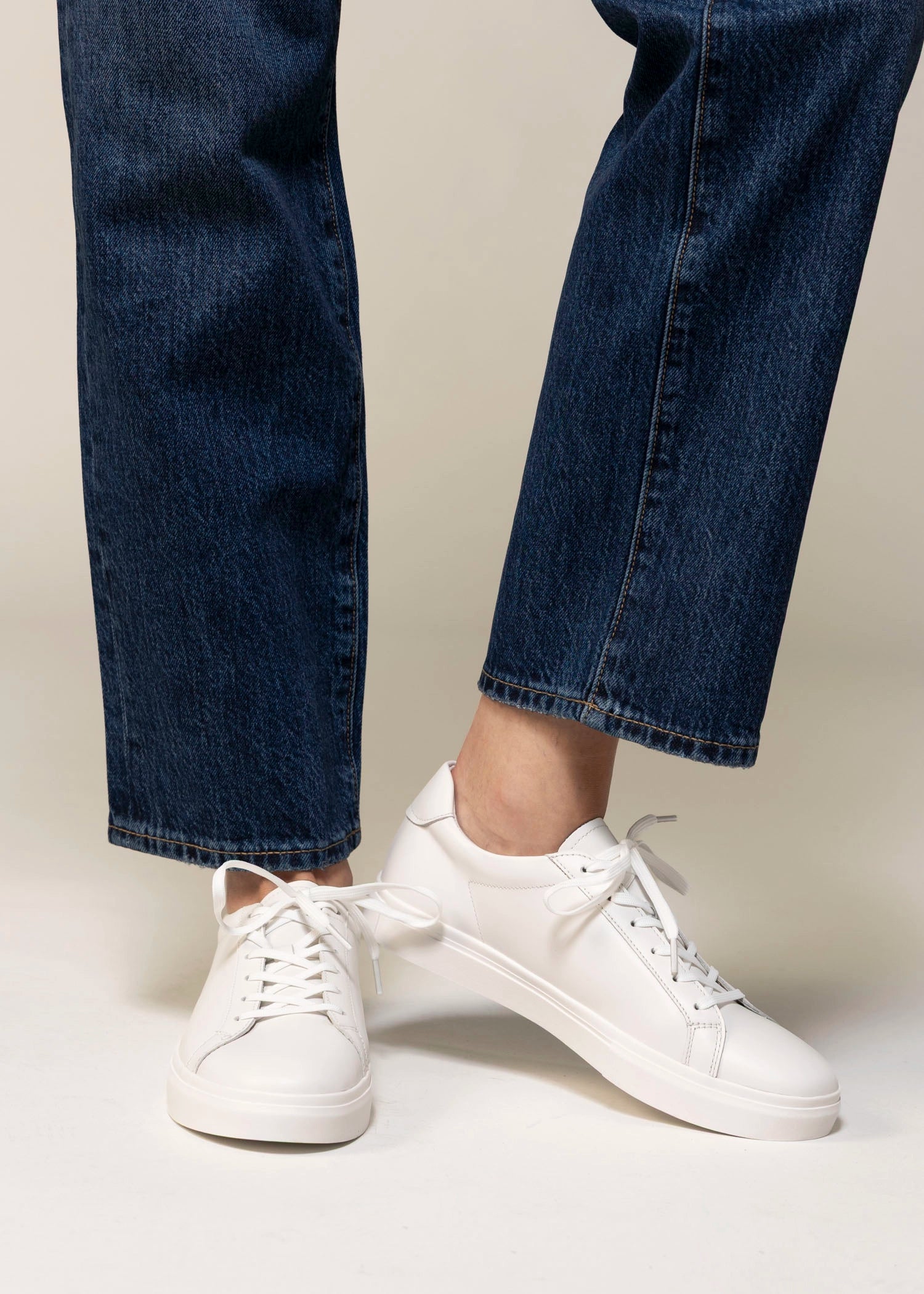 swatch_All White vagabond cody sneakers