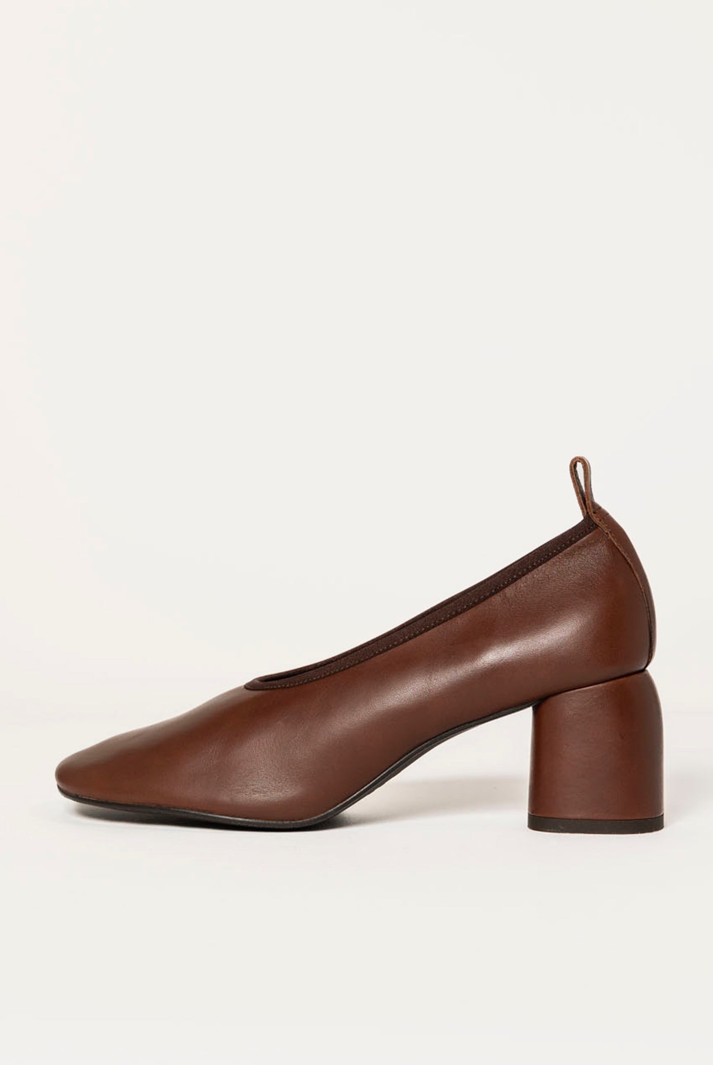 swatch_chestnut leather honore leather pump heels