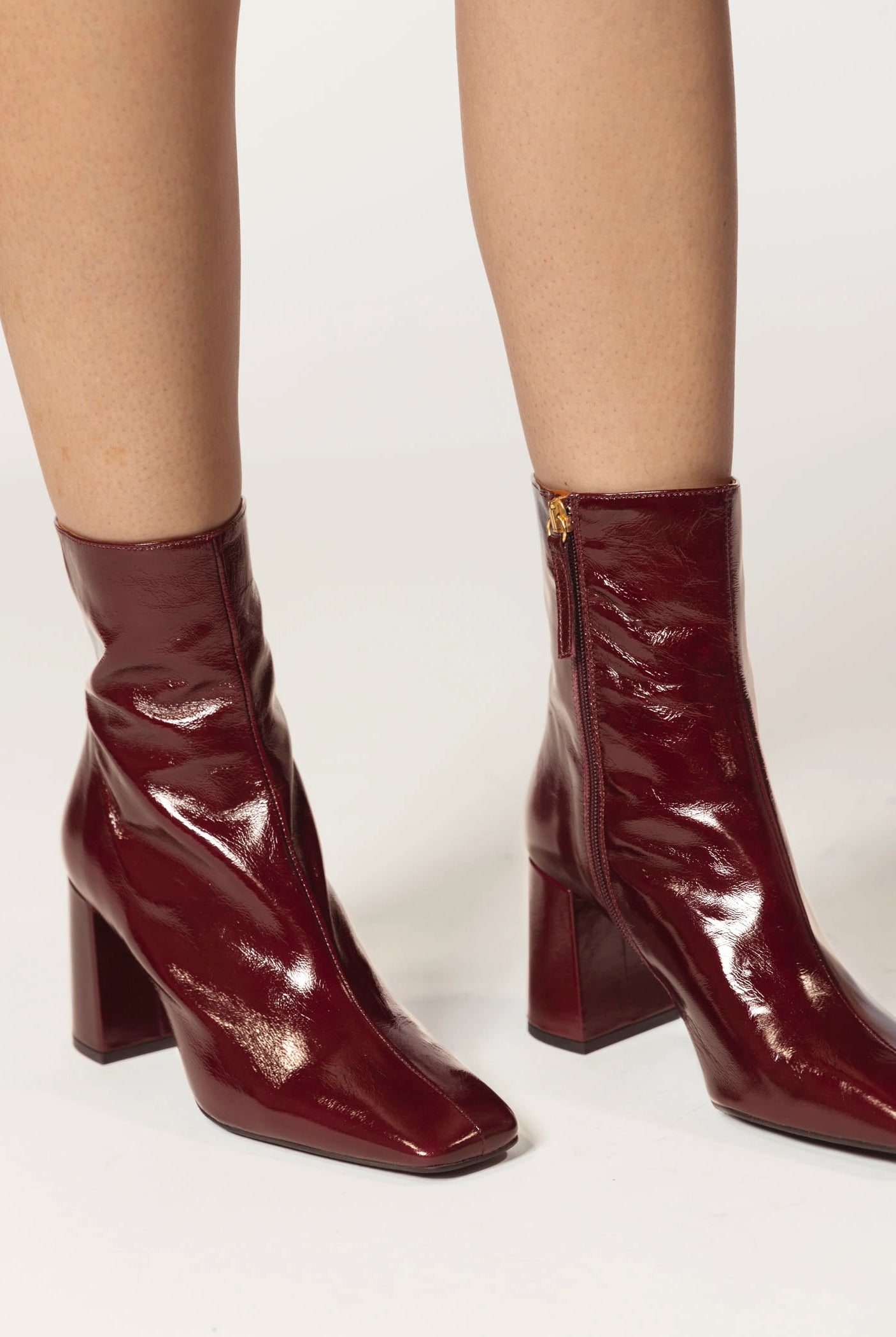 swatch_eggplant patent drimia heeled boot ankle boots