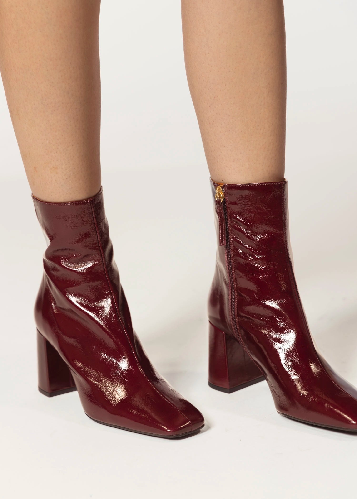 swatch_eggplant patent drimia heeled boot ankle boots