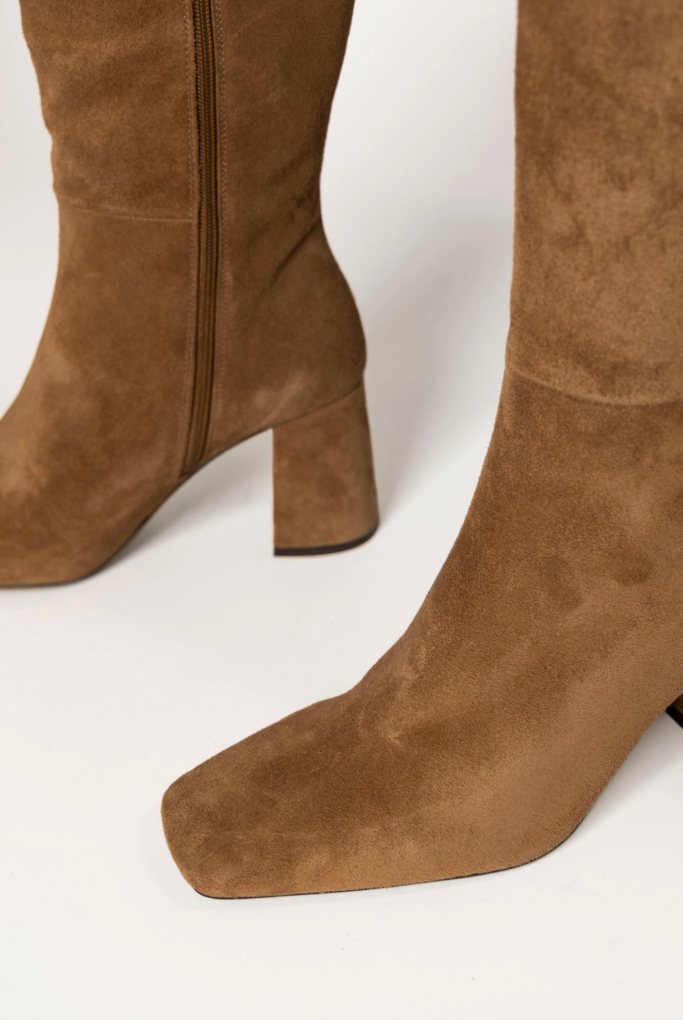 swatch_camel suede dorana knee-hight boot boots