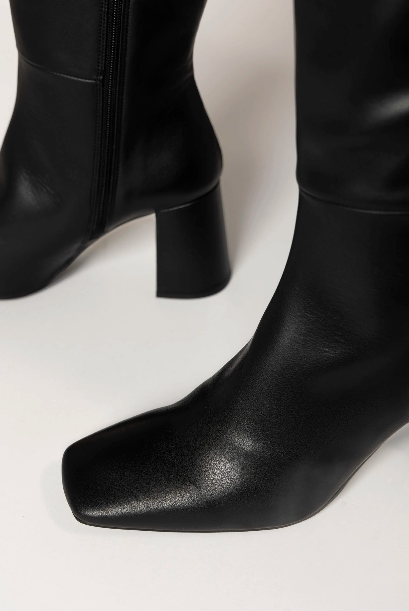 swatch_black leather dorana knee-high boot boots