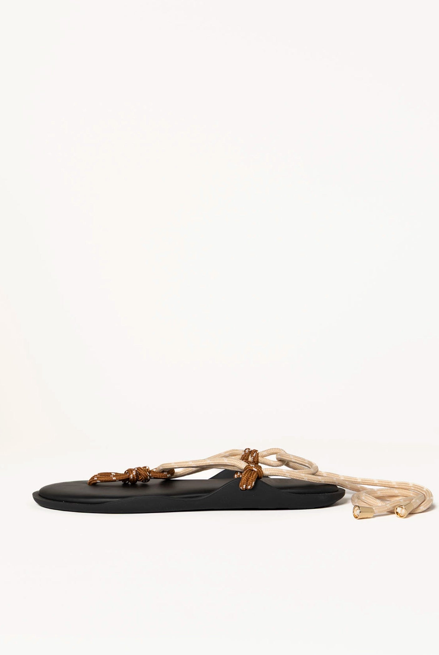 swatch_nut/natural flo twin tie up sandal flat sandals