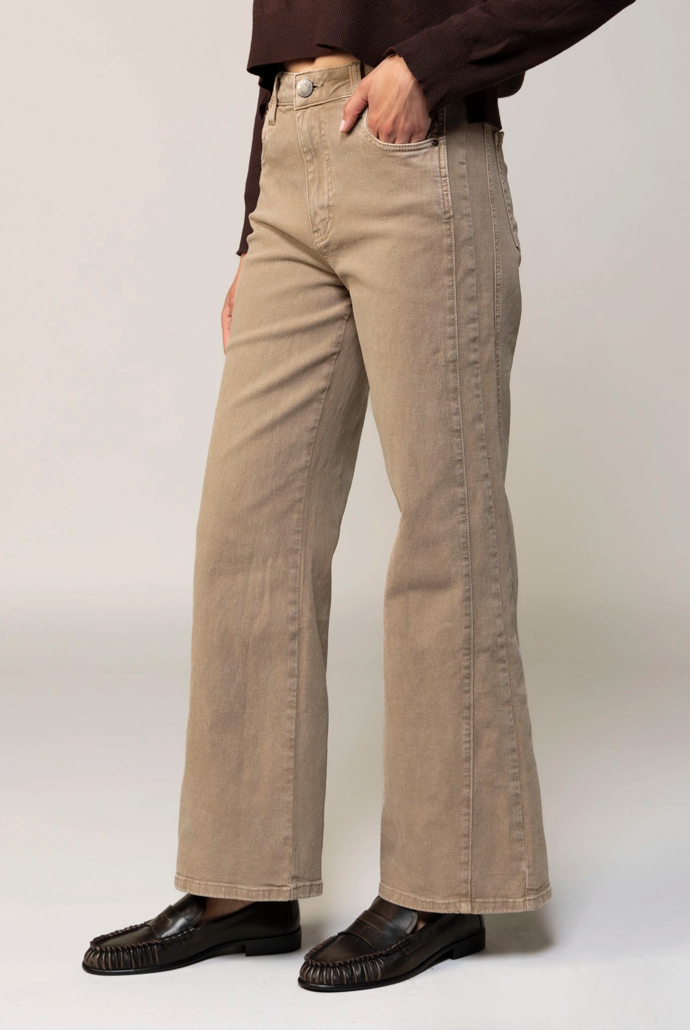 swatch_Milk Tea kut from the kloth meg wide leg jean