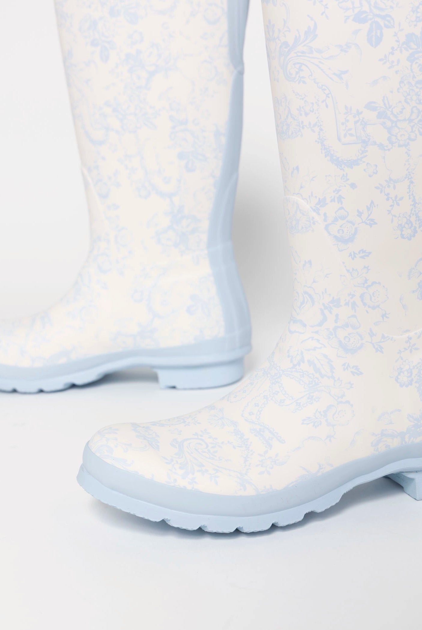 swatch_Blue Multi hunter x loveshackfancy original tall rain boot