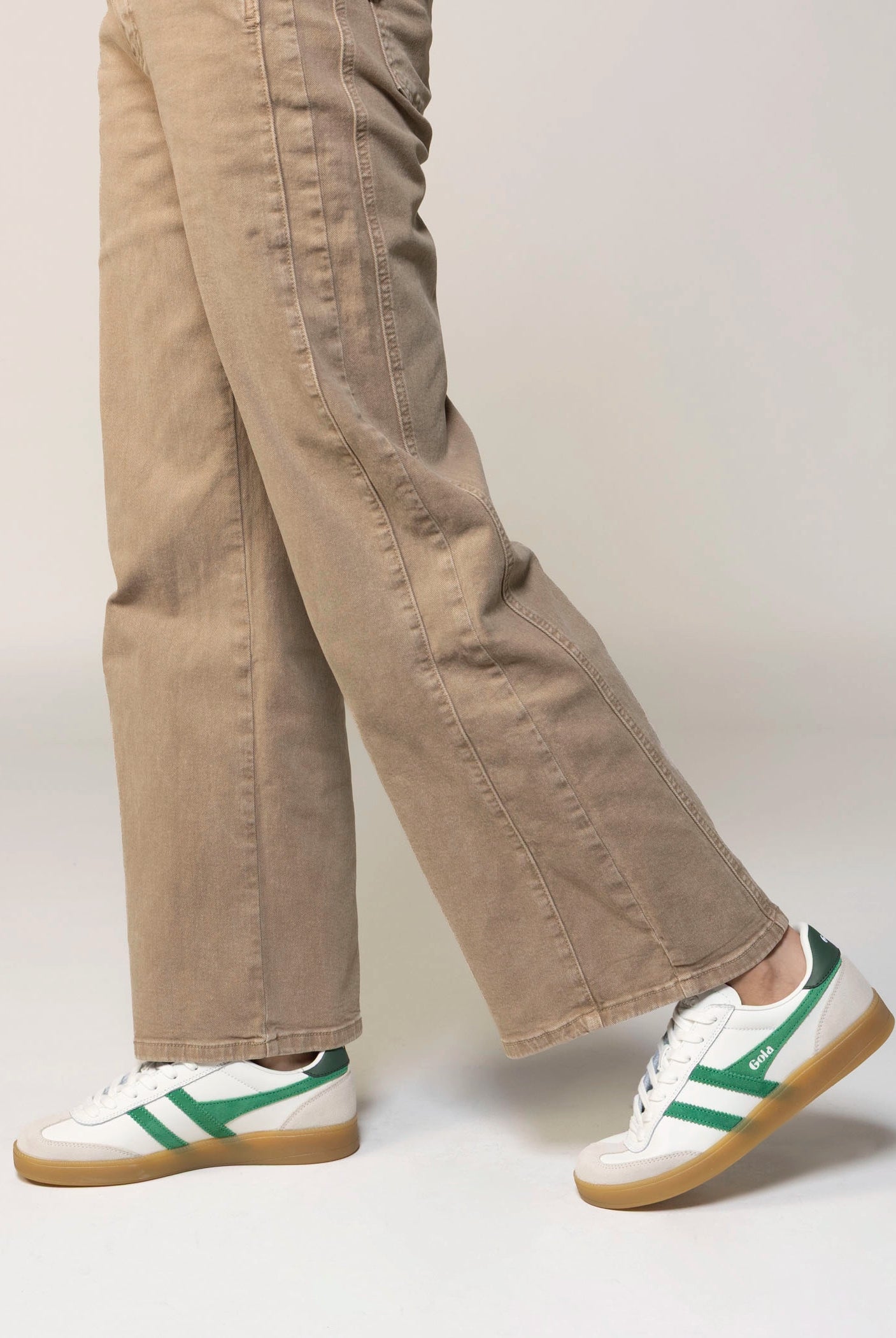 swatch_White/Emerald gola viper sneaker