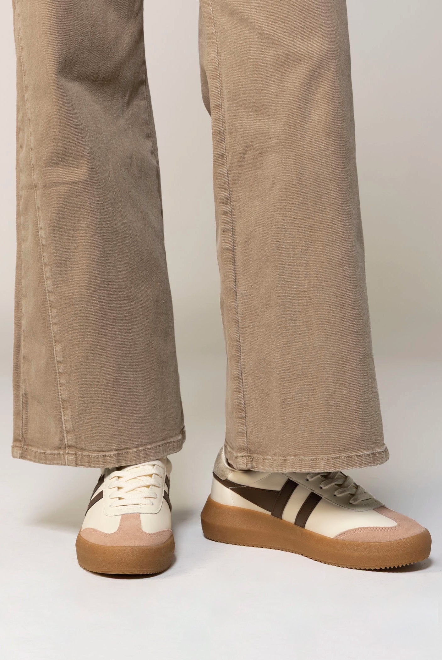 swatch_White/Cameo/Root gola athena platform sneaker shoes