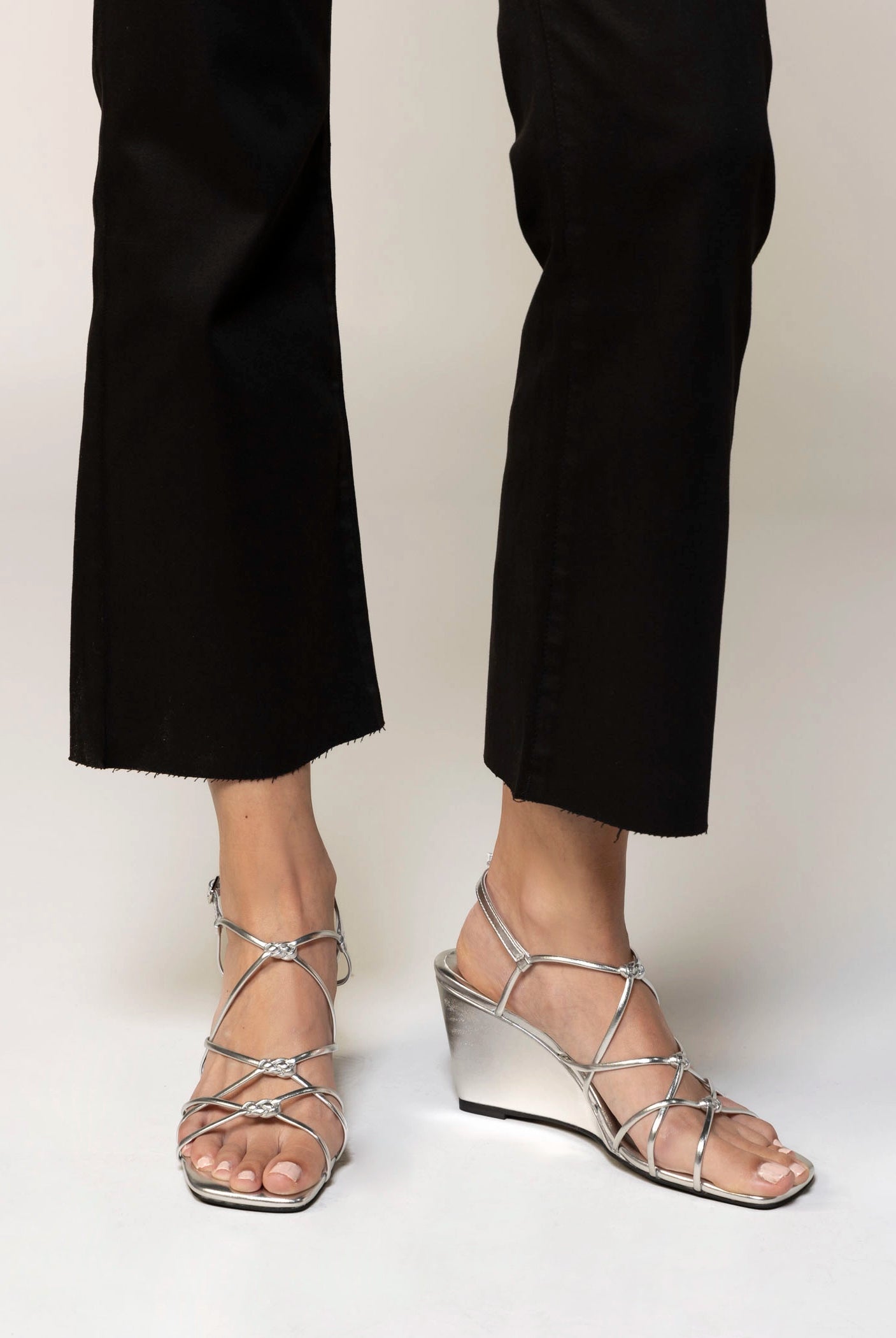 swatch_Silver jeffrey campbell socialz wedge sandal