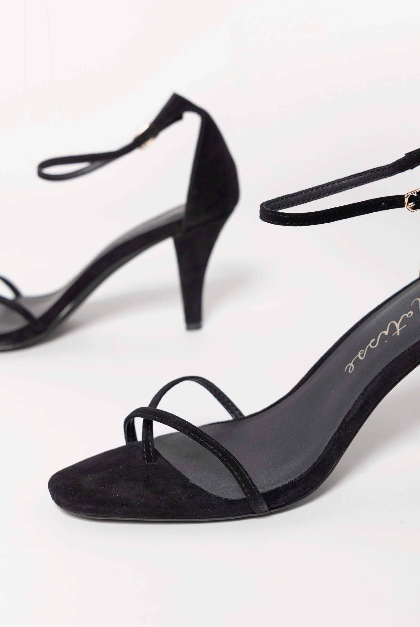 swatch_Black Suede matisse josephine heeled sandal