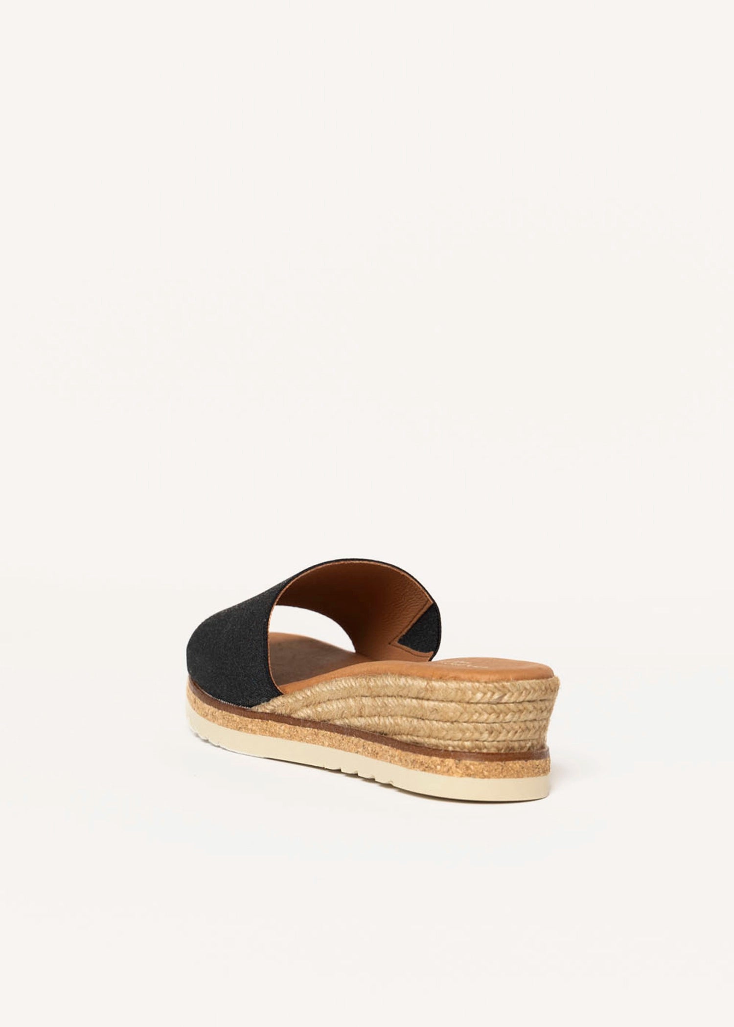 swatch_Black andre assous nessie sandals