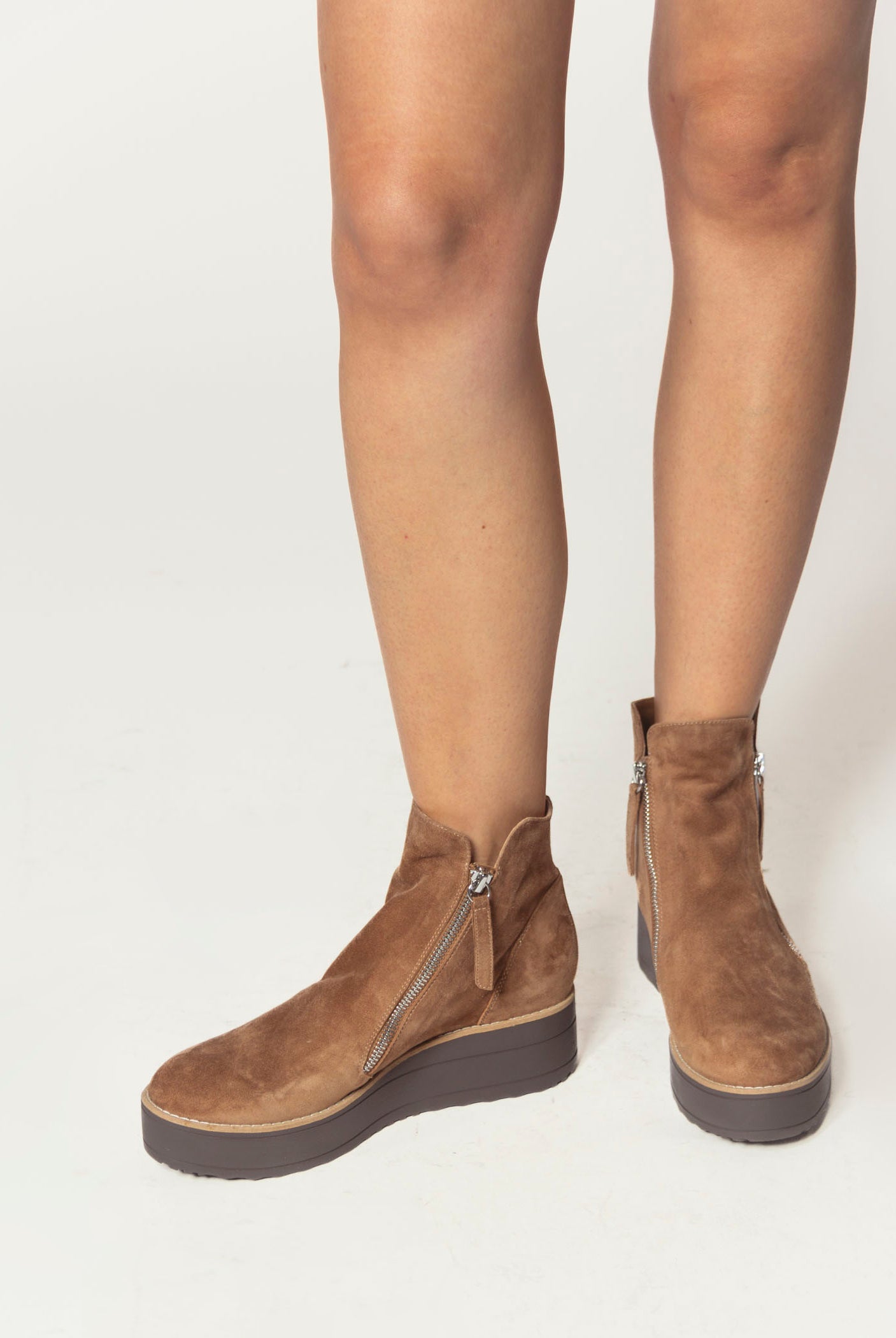 swatch_Light Chocolate nene platform ankle boots