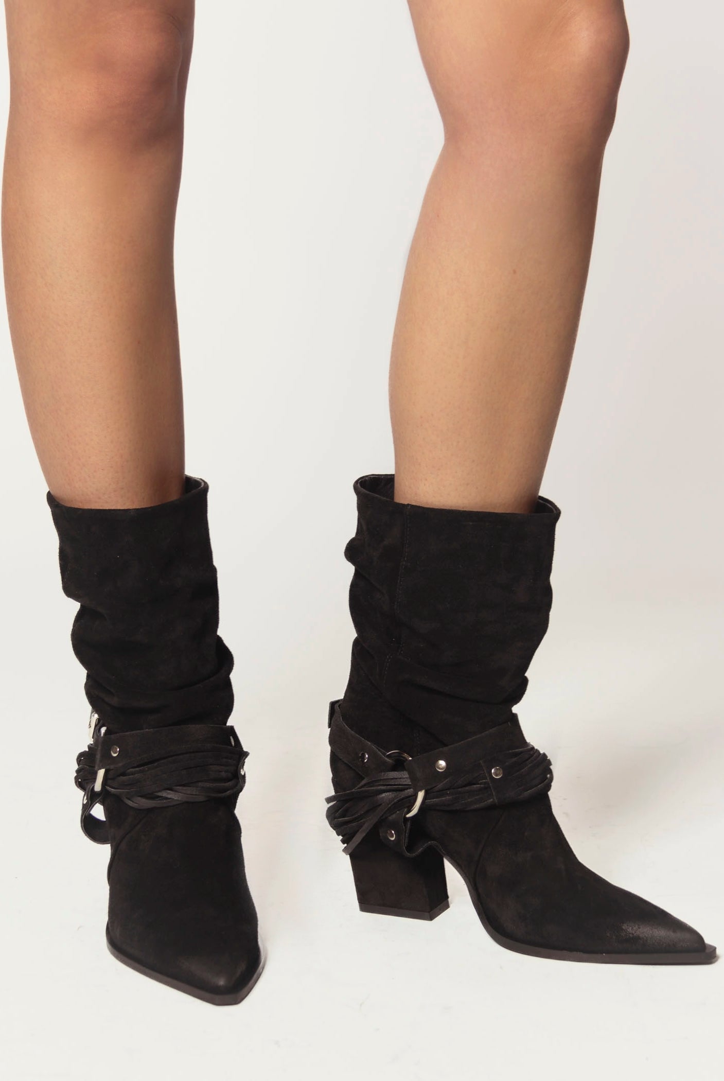 swatch_black suede moto boot
