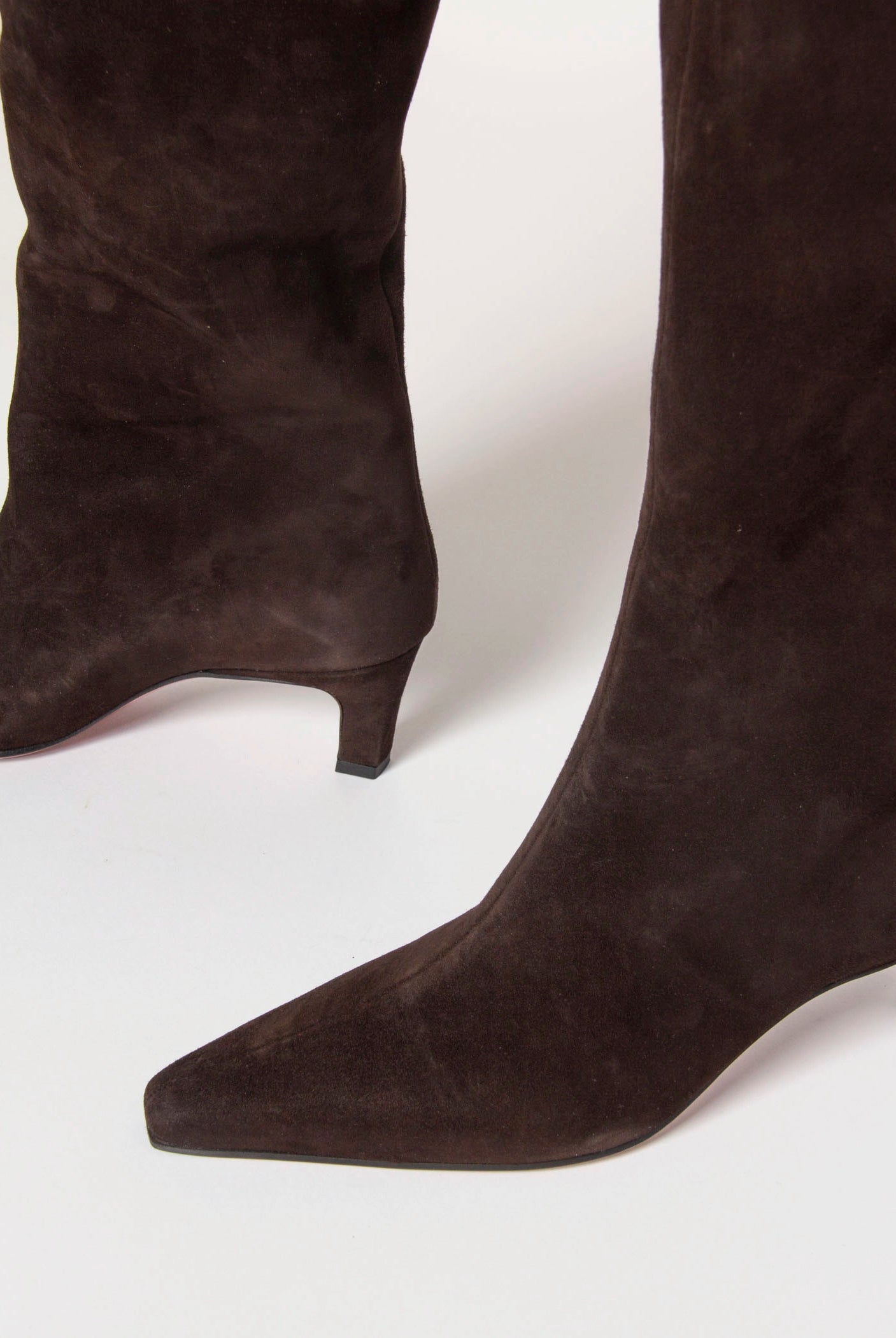 swatch_chocolate suede fredine tall boot
