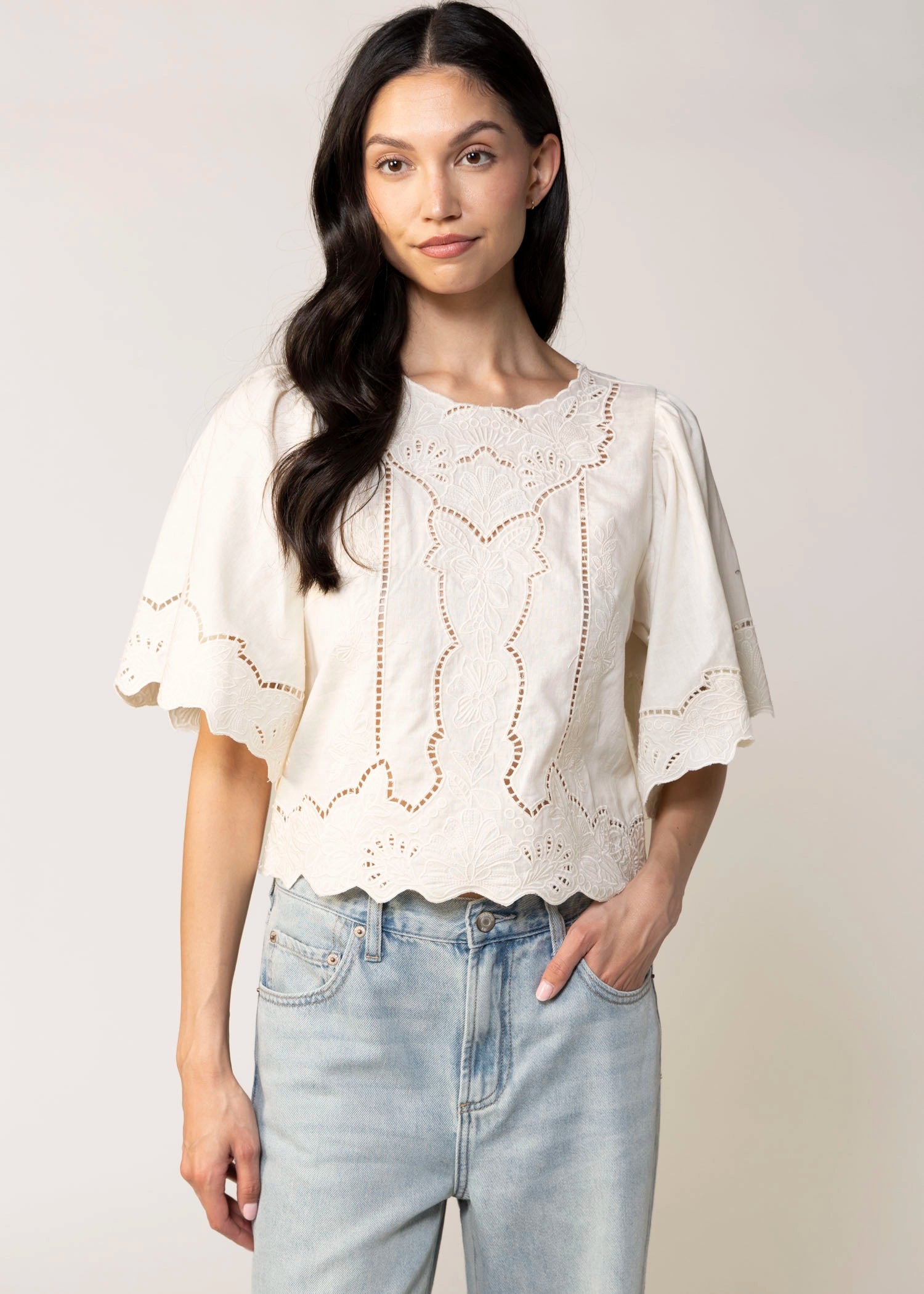 swatch_Cream a.ren cairo cotton blouse