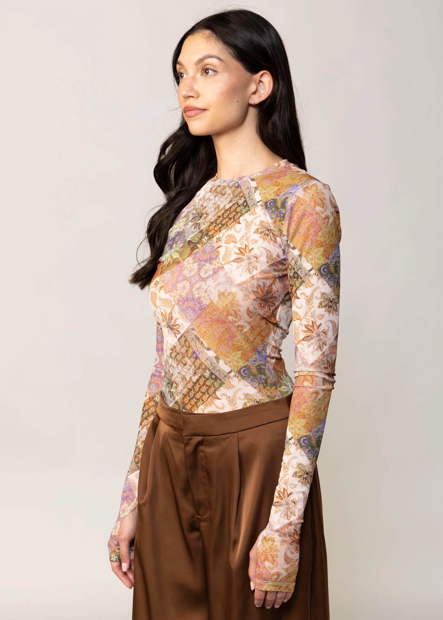 swatch_Multi avec les filles printed mesh long sleeve top