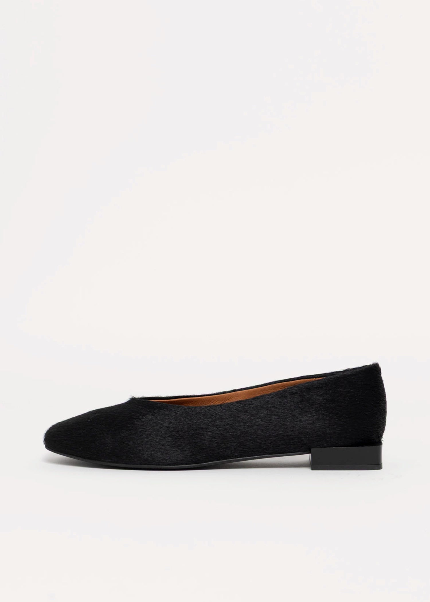 swatch_Black Haircalf angel alarcon tiyu flat