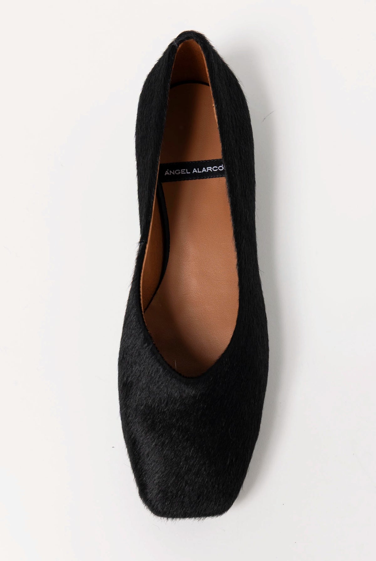 swatch_Black Haircalf angel alarcon tiyu flat