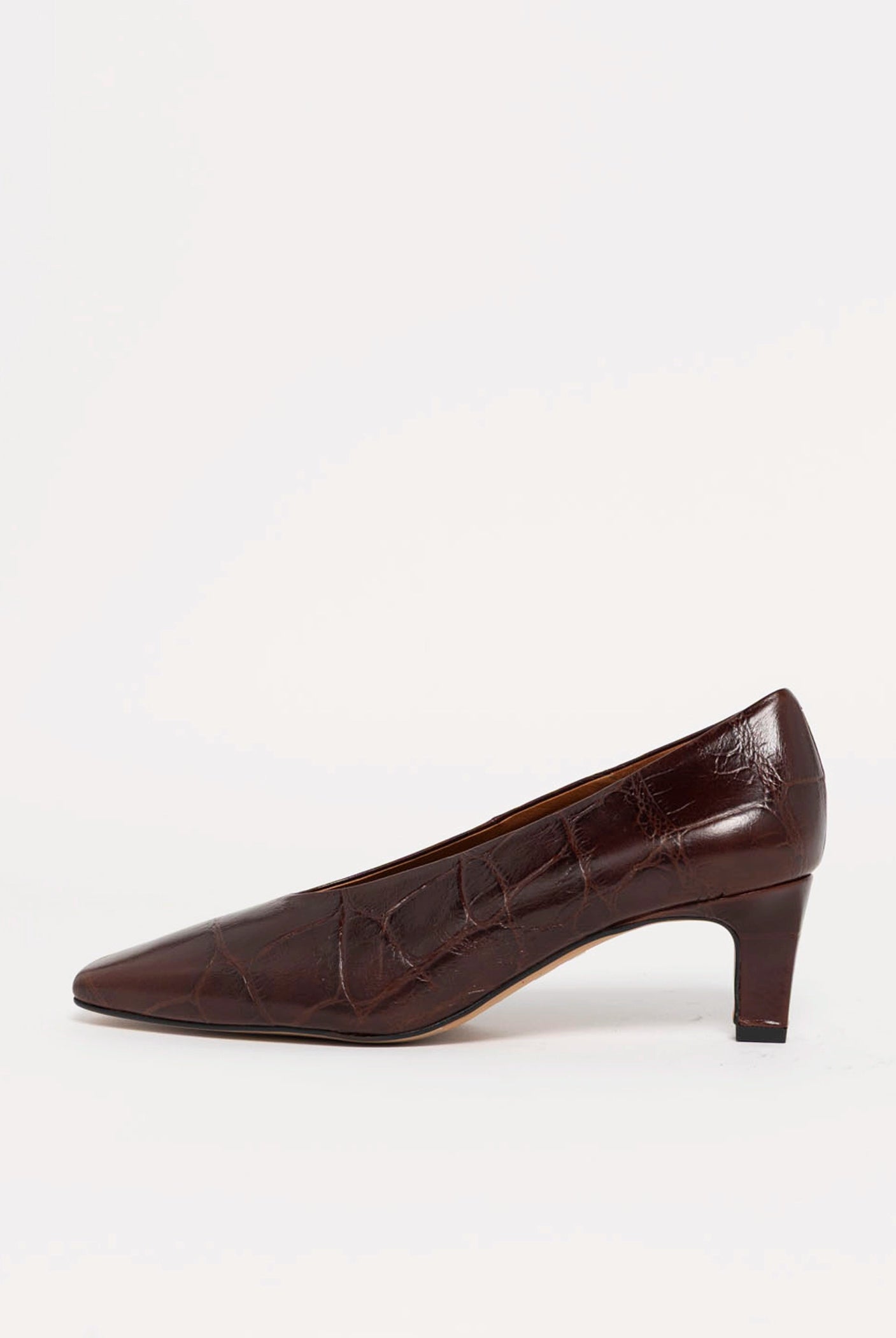 swatch_Brown Croco angel alarcon leather pump