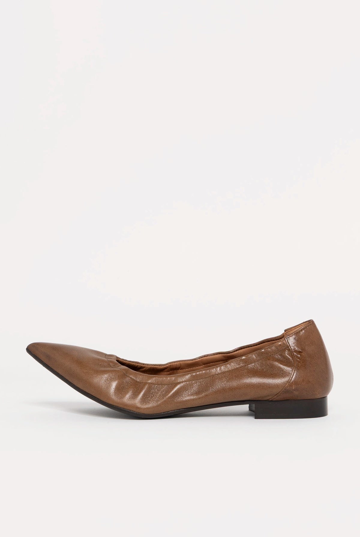 swatch_Whiskey Leather l'idea flat leather pump