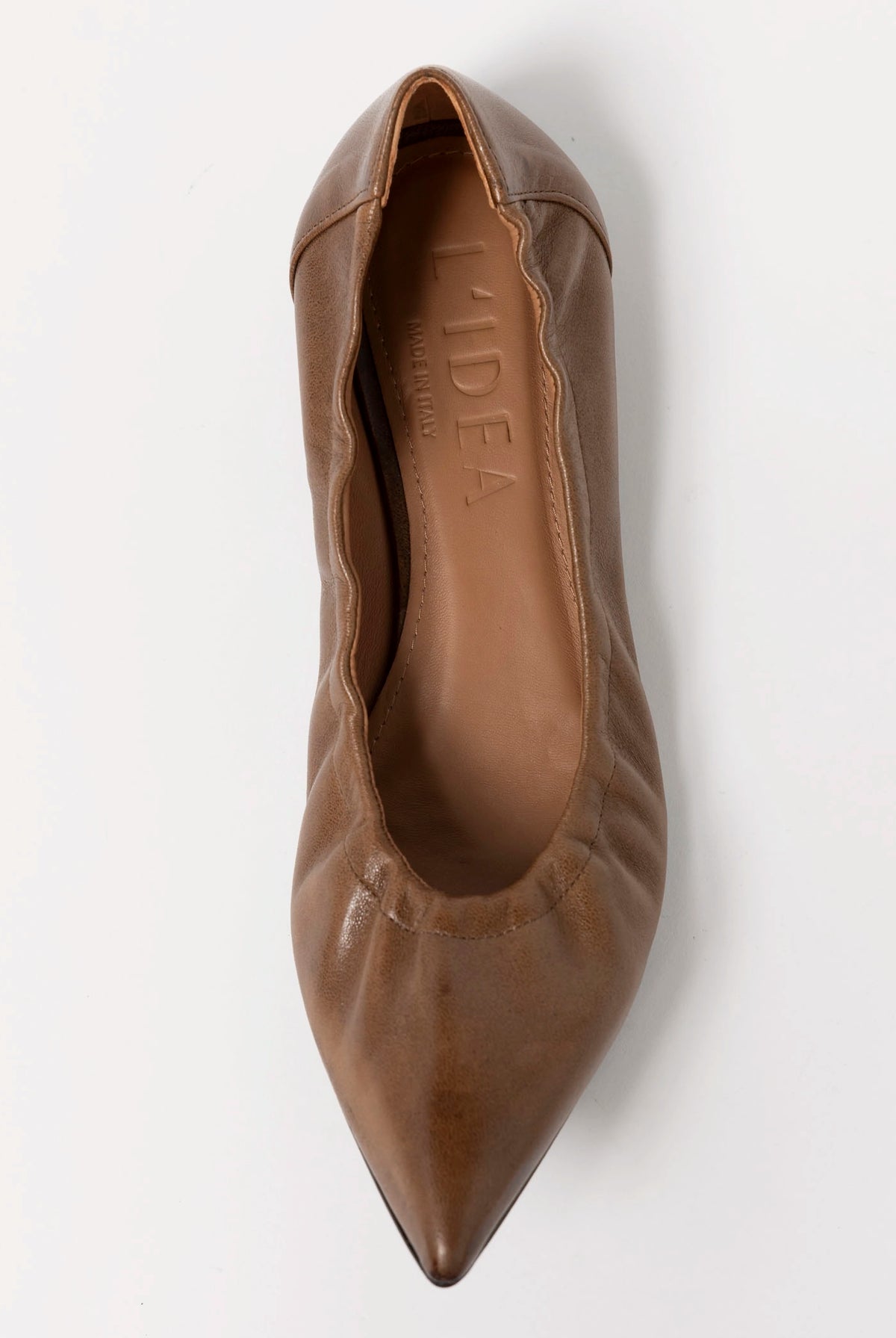 swatch_Whiskey Leather l'idea flat leather pump
