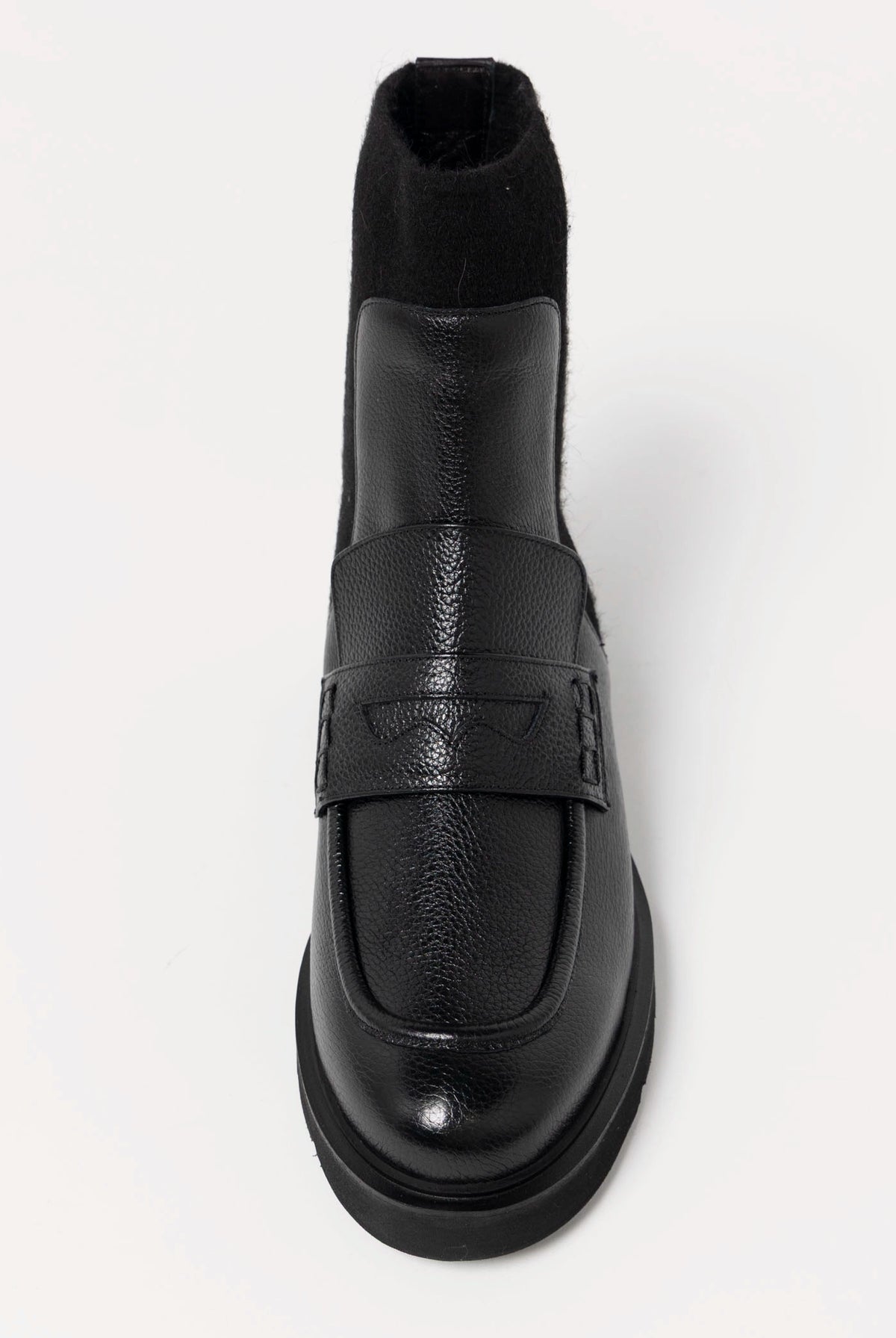 swatch_Black Leather l'idea penny loafer boot