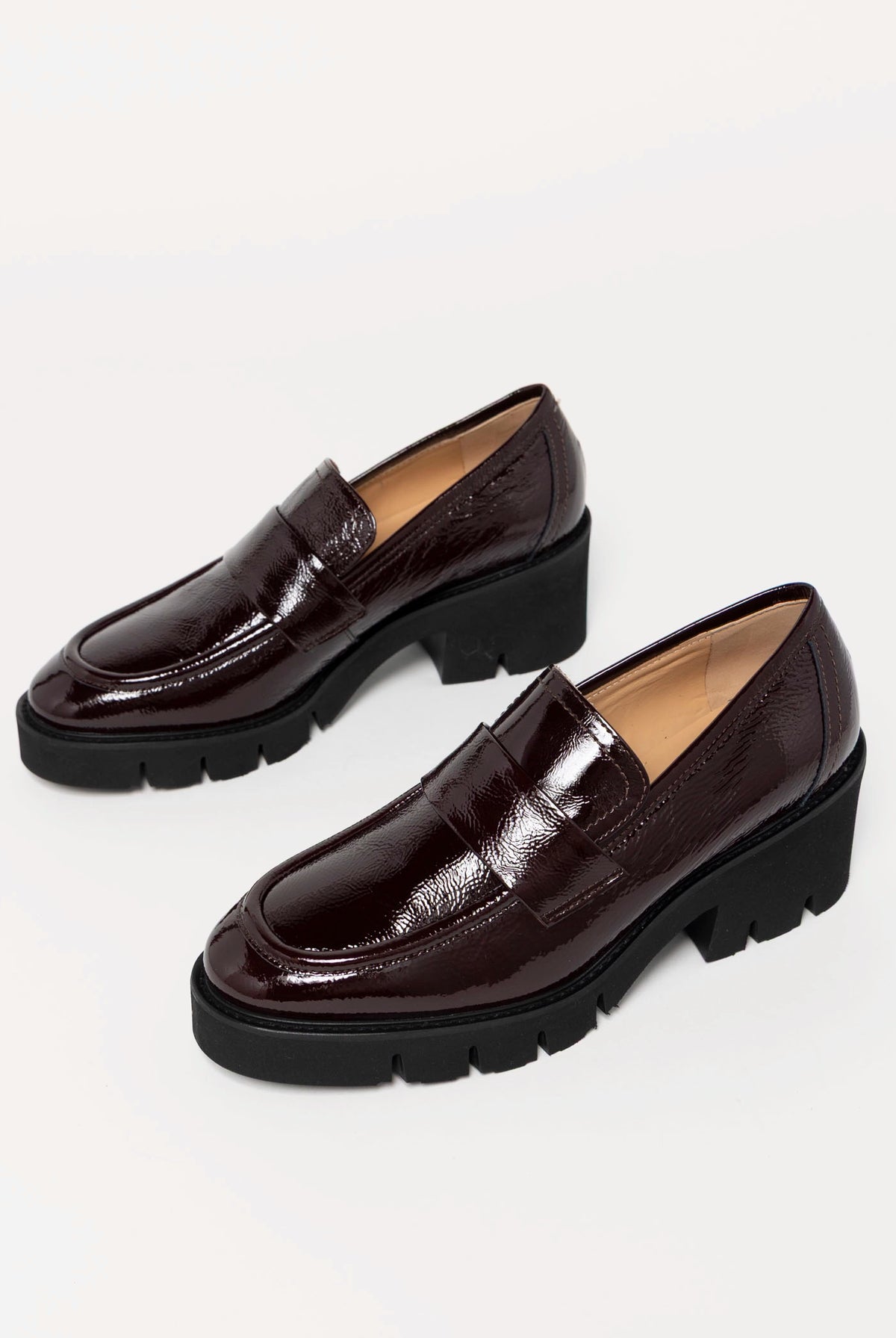 swatch_Bordo Patent l'idea heeled loafer